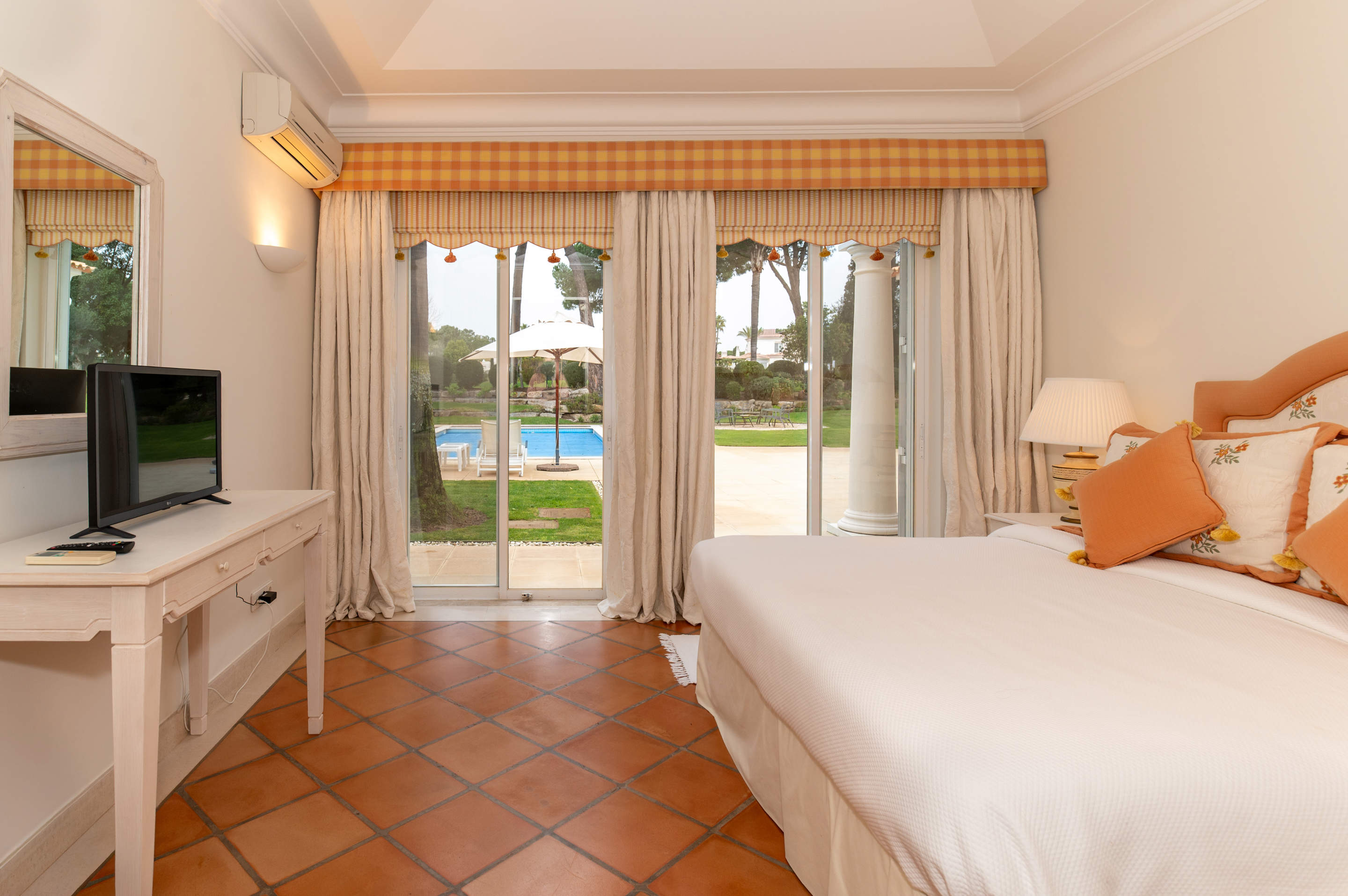 Casa Marcella, 3 bedroom villa in Quinta do Lago, Algarve