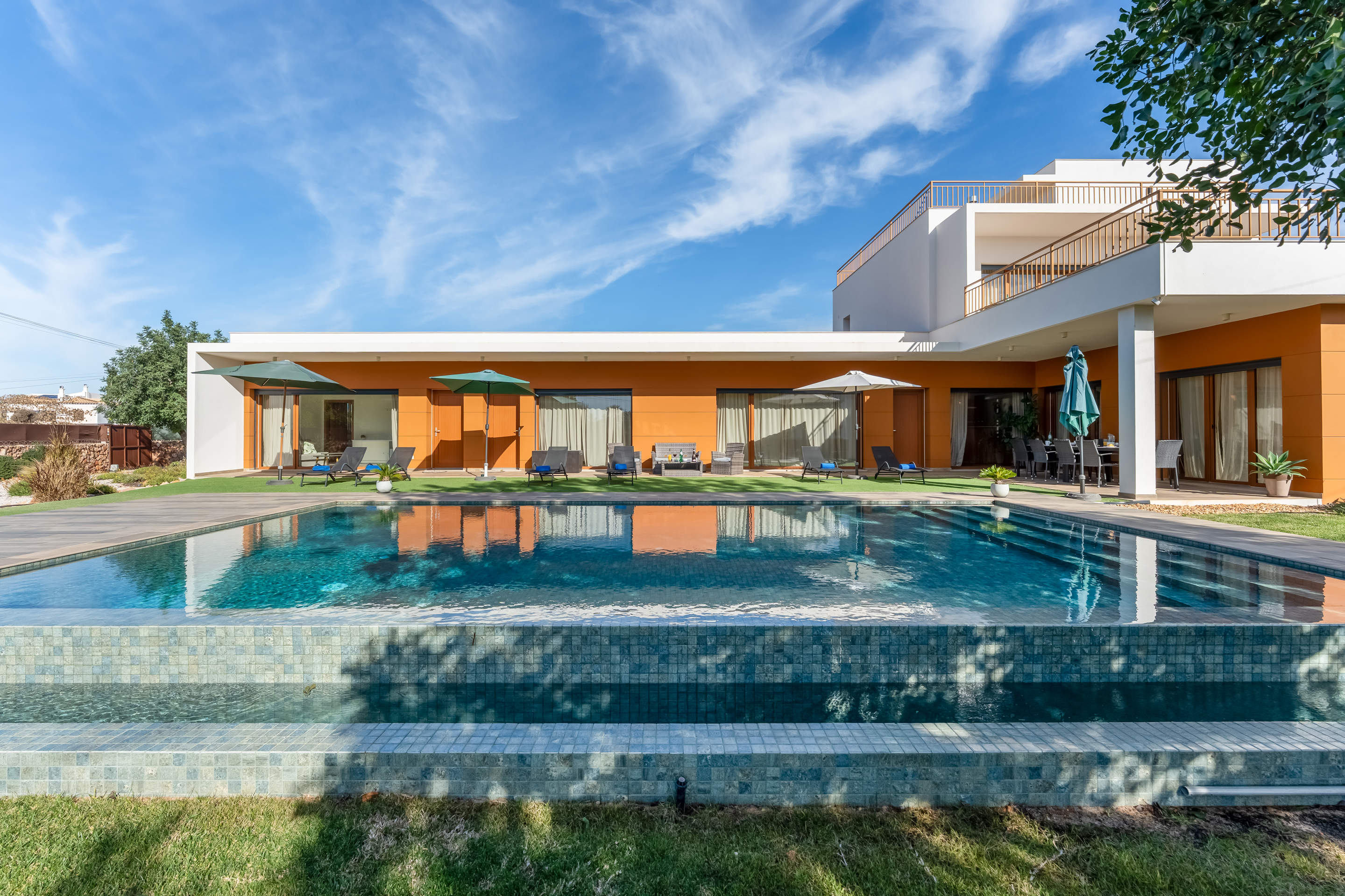 Casa Da Joya, 5 bedroom villa in Almancil, Algarve