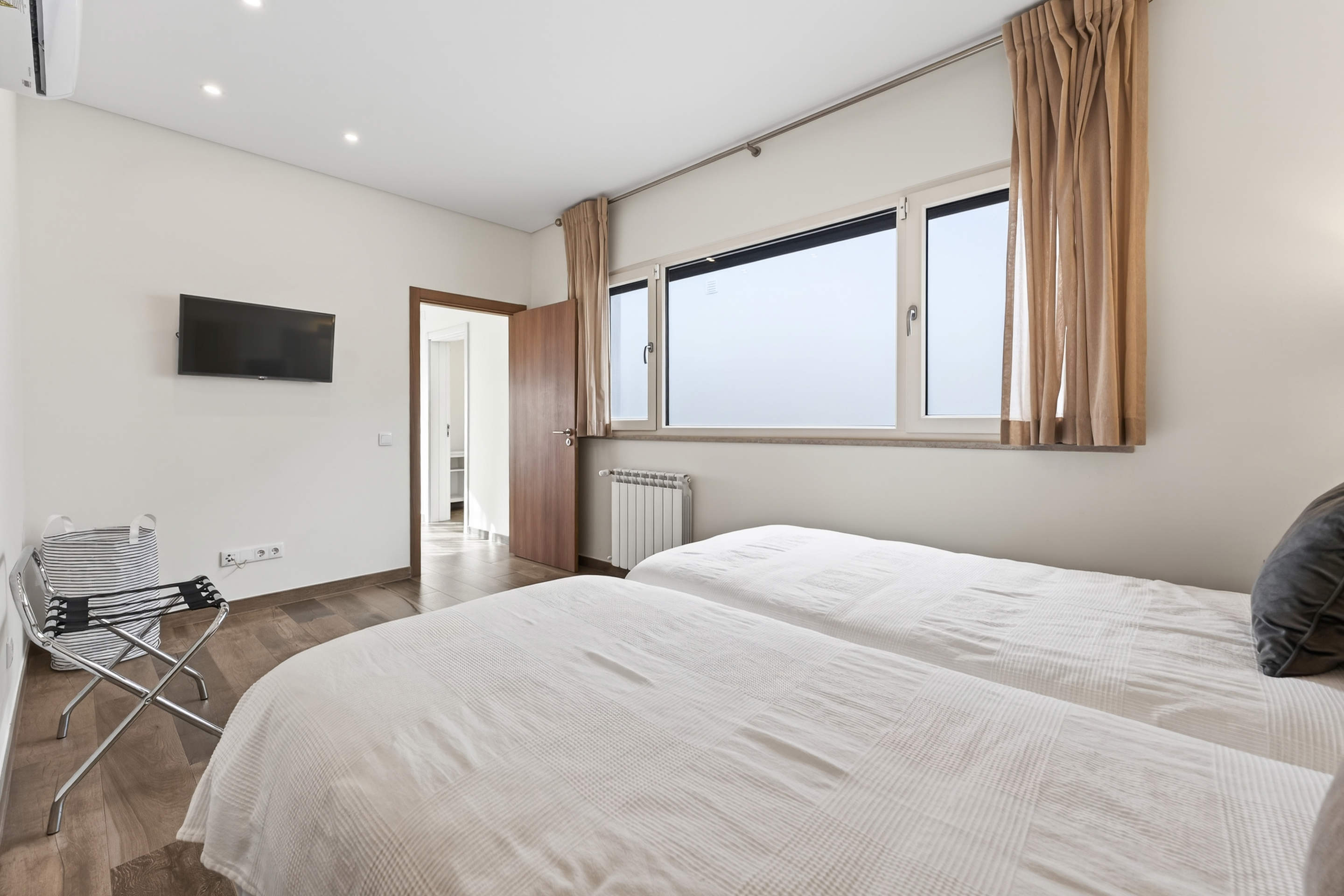 Casa Da Joya, 5 bedroom villa in Almancil, Algarve