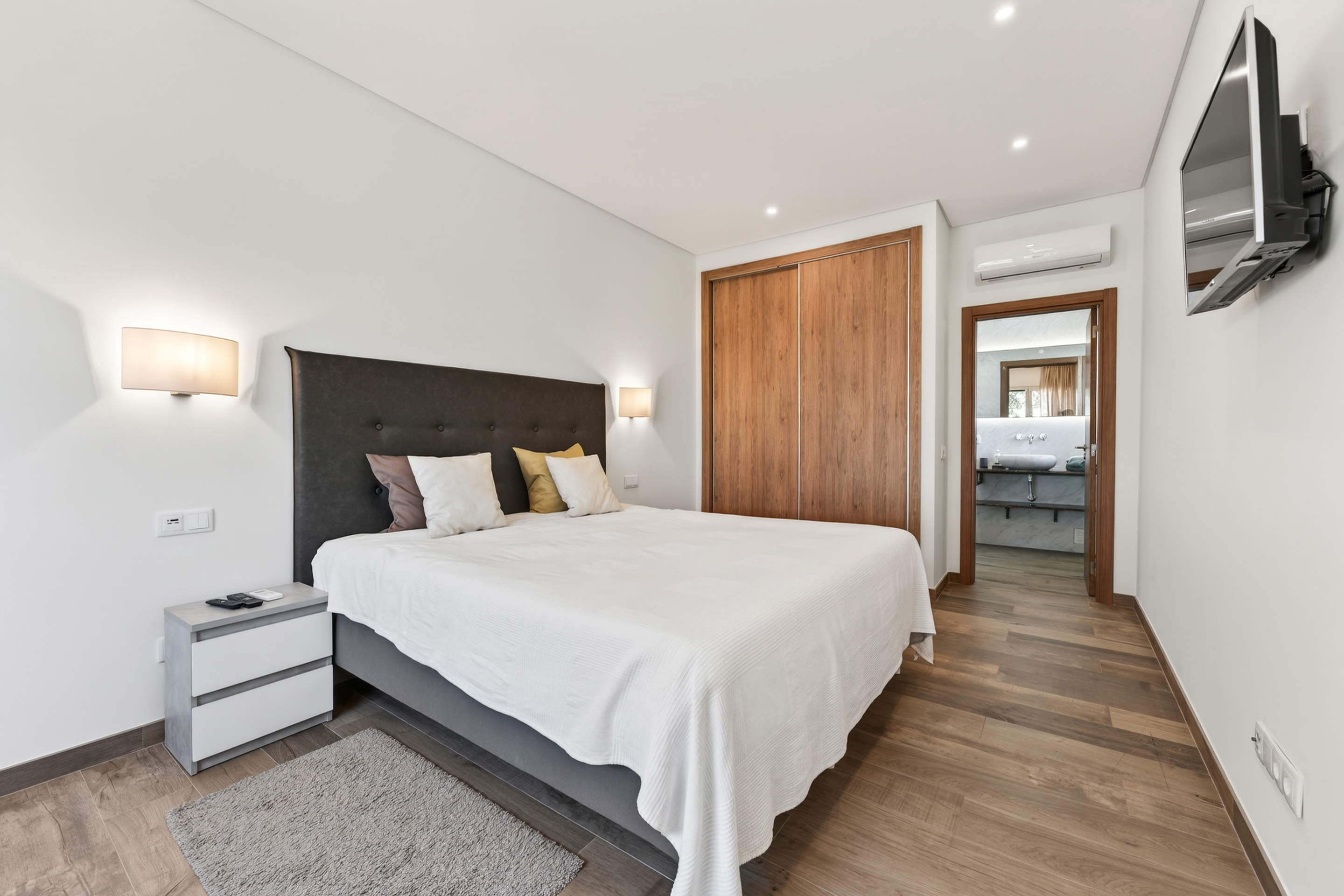 Casa Da Joya, 5 bedroom villa in Almancil, Algarve