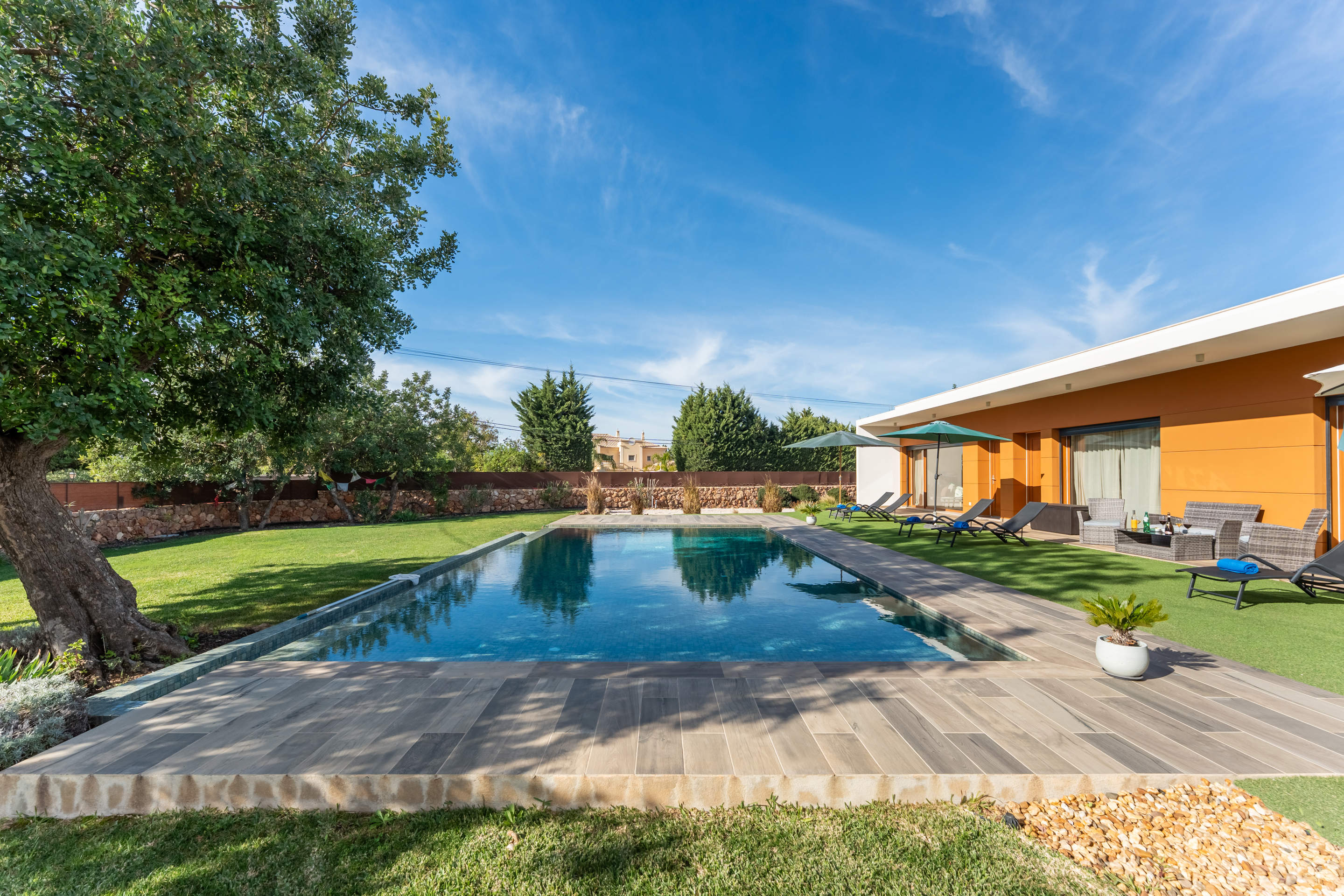 Casa Da Joya, 5 bedroom villa in Almancil, Algarve