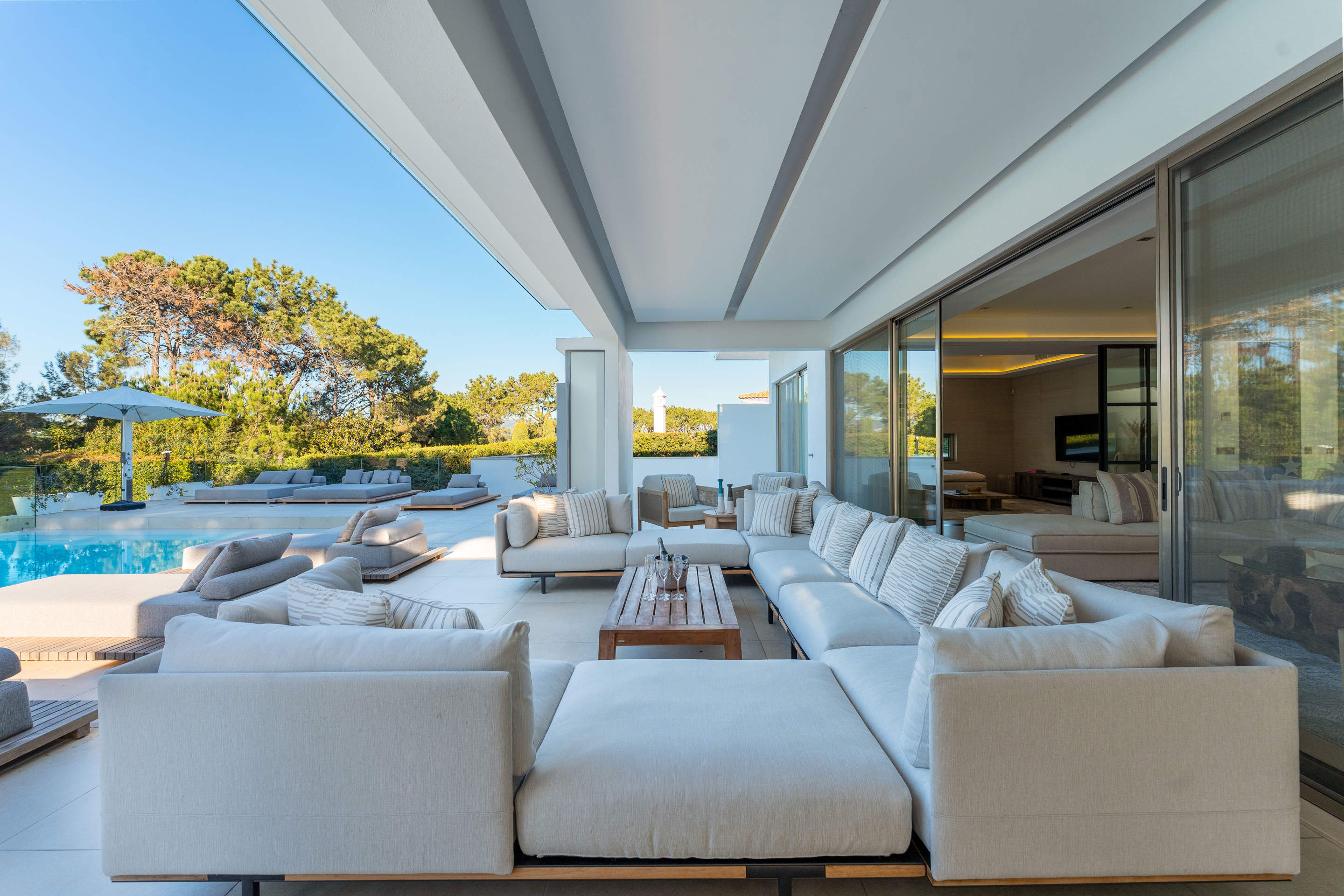 Villa Ophelia, 6 bedroom villa in Quinta do Lago, Algarve