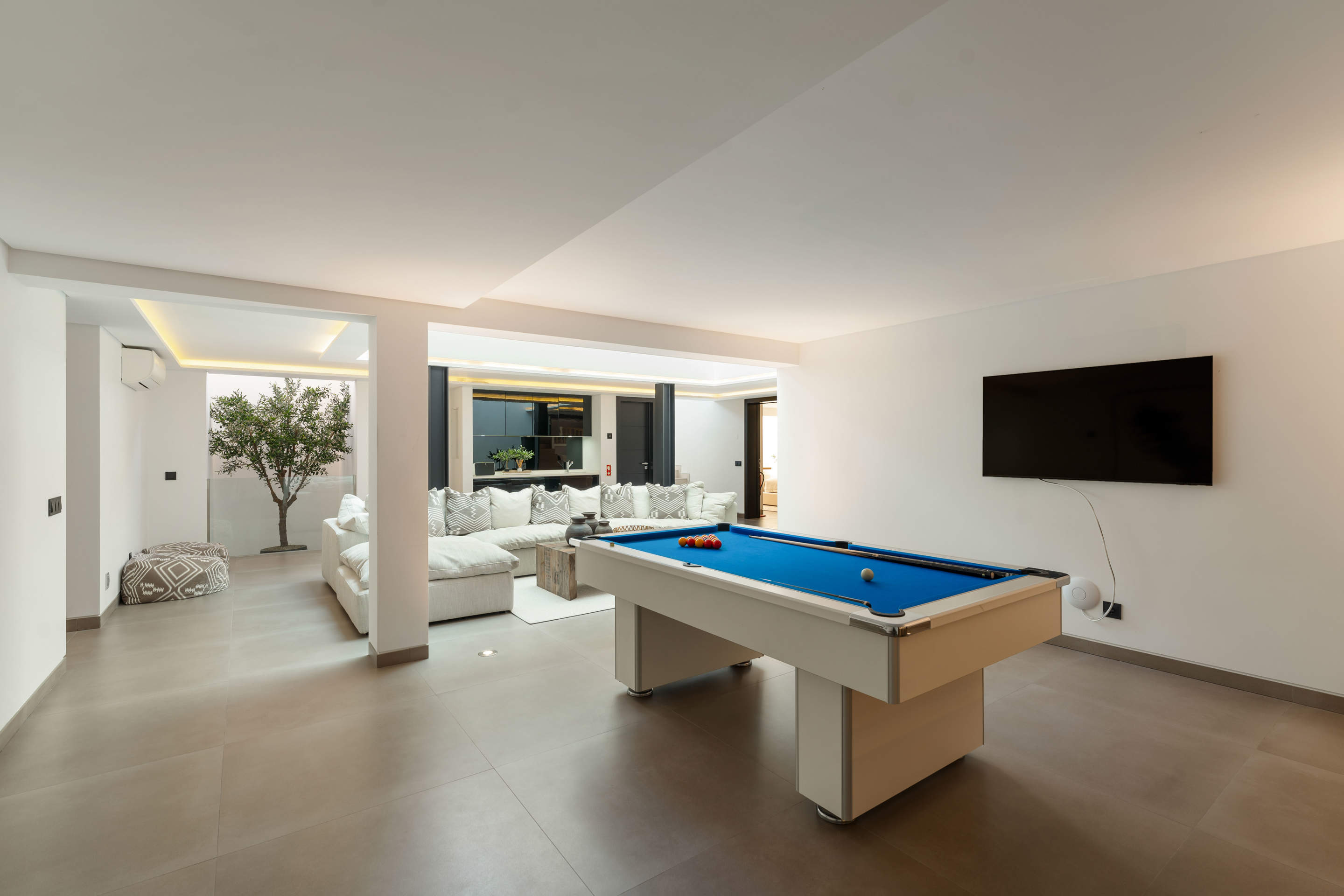 Villa Ophelia, 6 bedroom villa in Quinta do Lago, Algarve