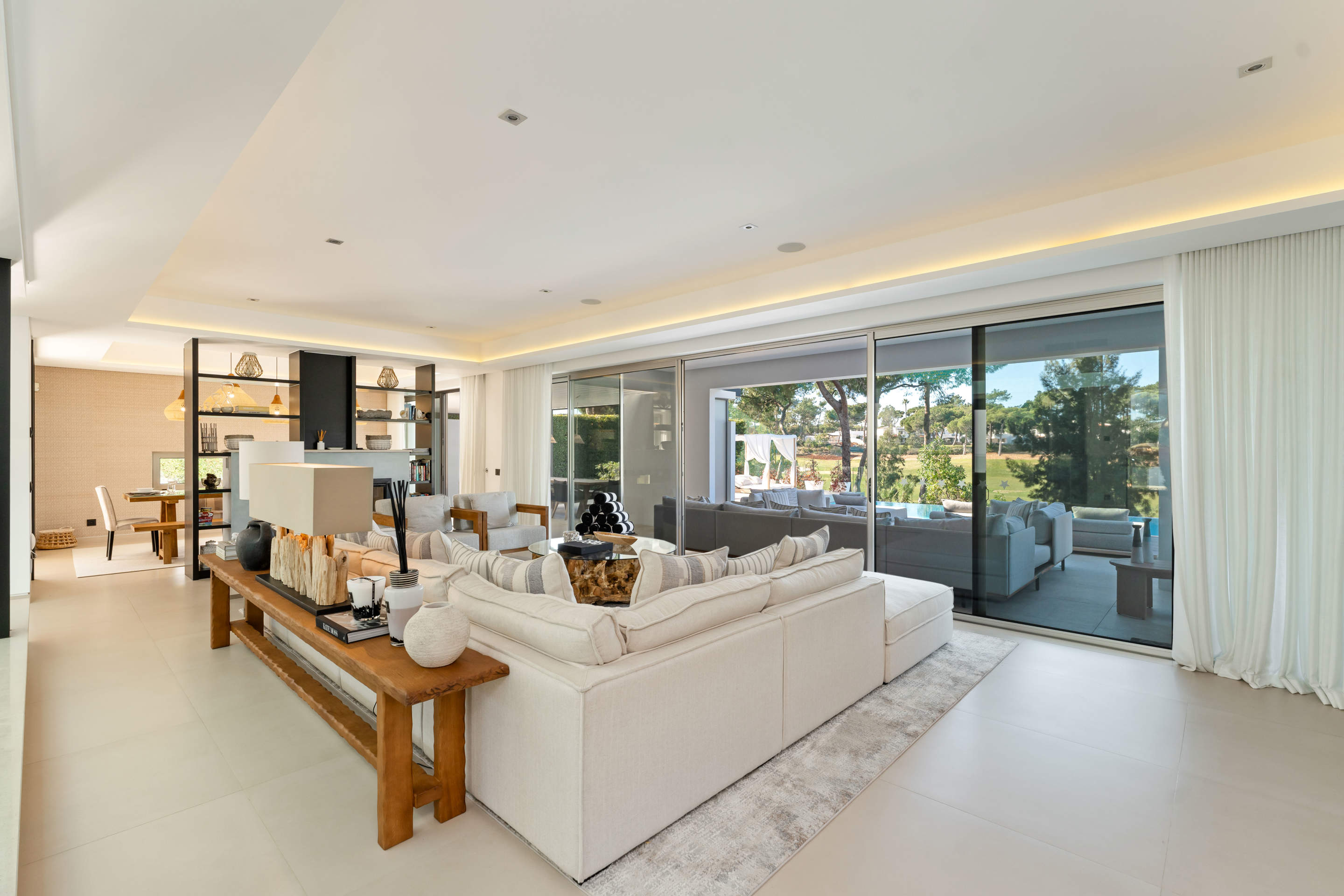 Villa Ophelia, 6 bedroom villa in Quinta do Lago, Algarve