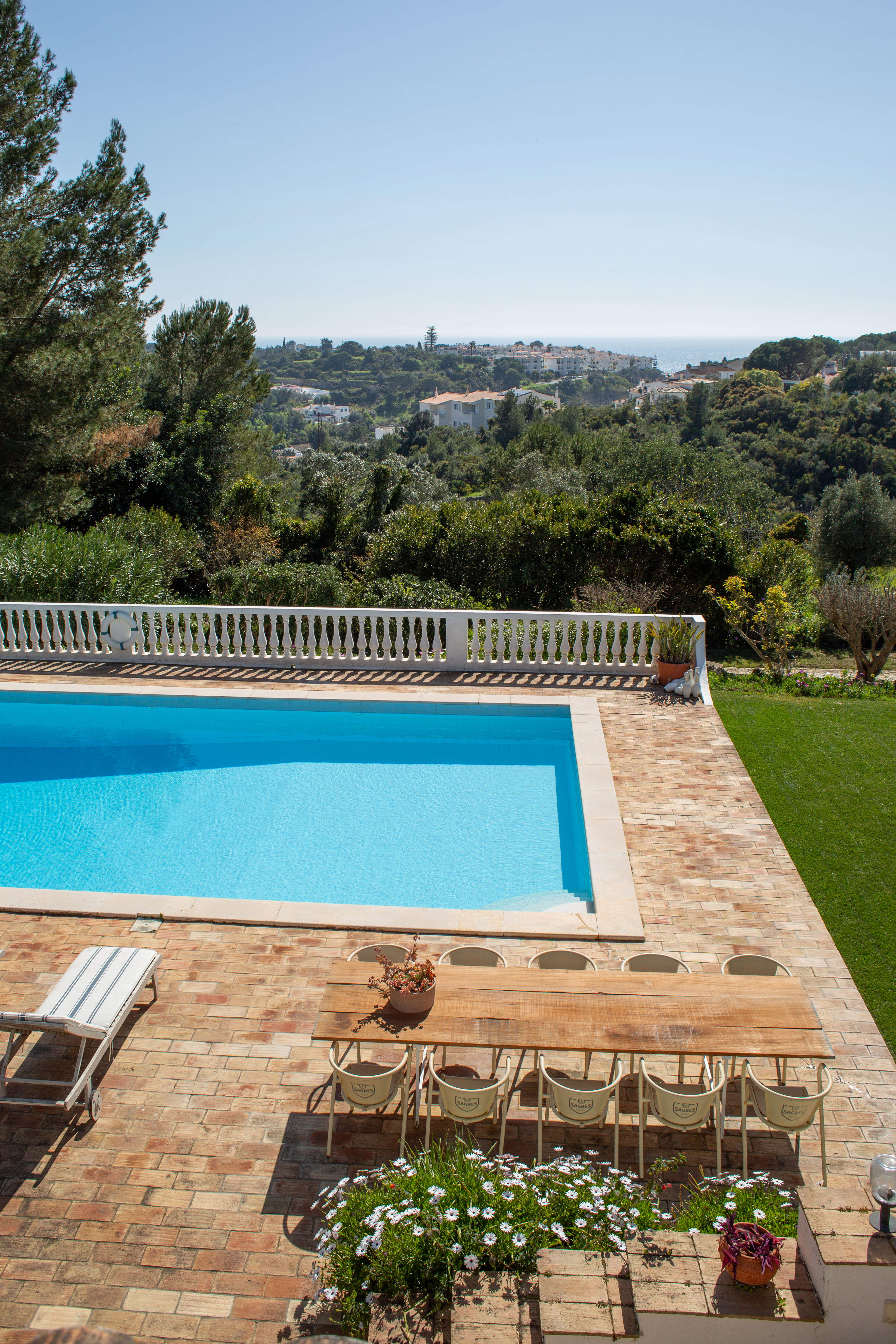 Villa Ciprestes, 5 bedroom villa in Carvoeiro Area, Algarve