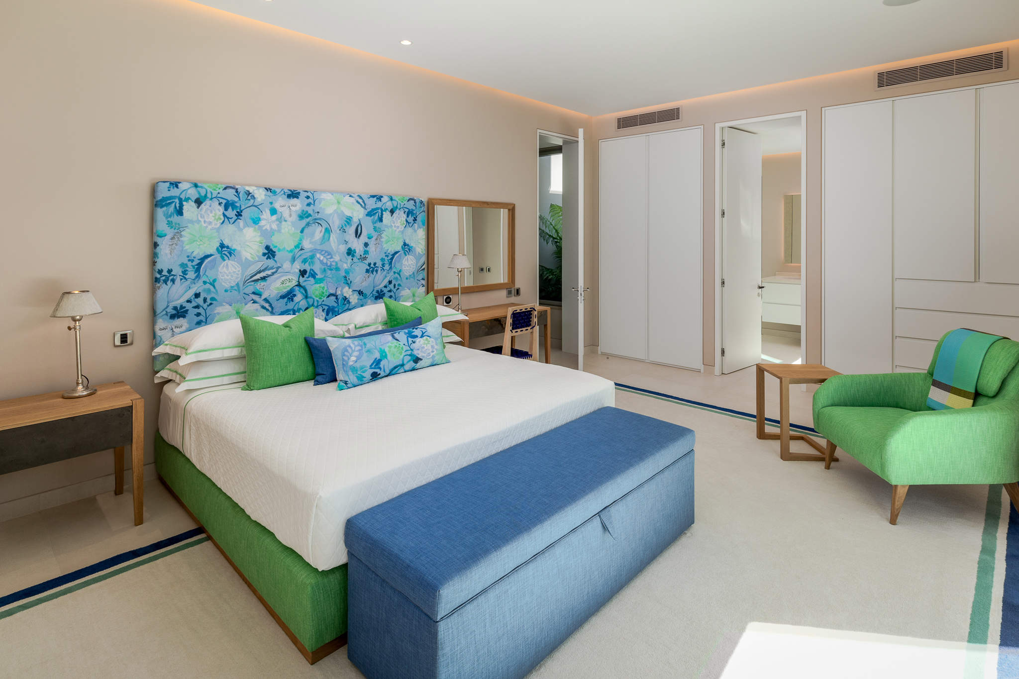 The Cork Tree, 7 bedroom villa in Quinta do Lago, Algarve