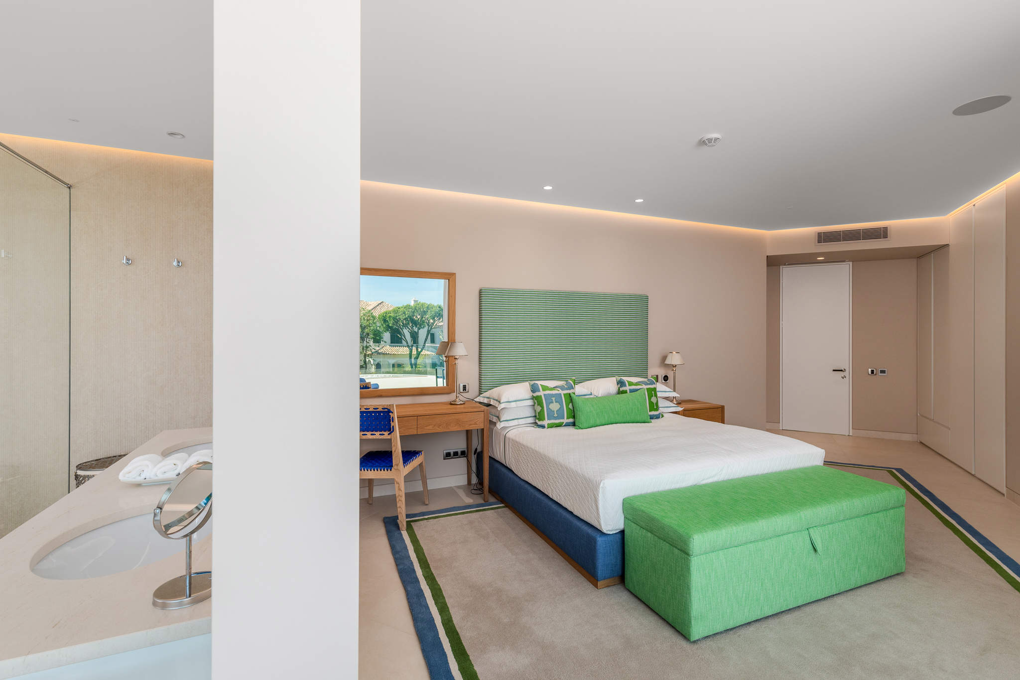 The Cork Tree, 7 bedroom villa in Quinta do Lago, Algarve