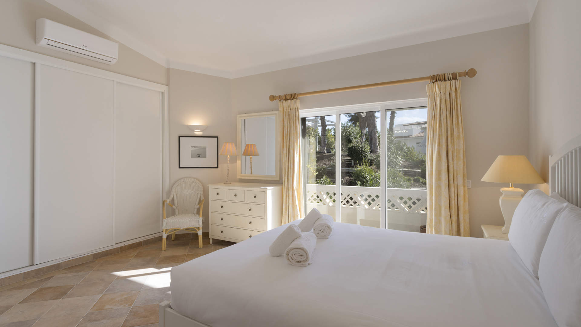 Apartment Mirzam, 3 bedroom apartment in Vale do Lobo, Algarve