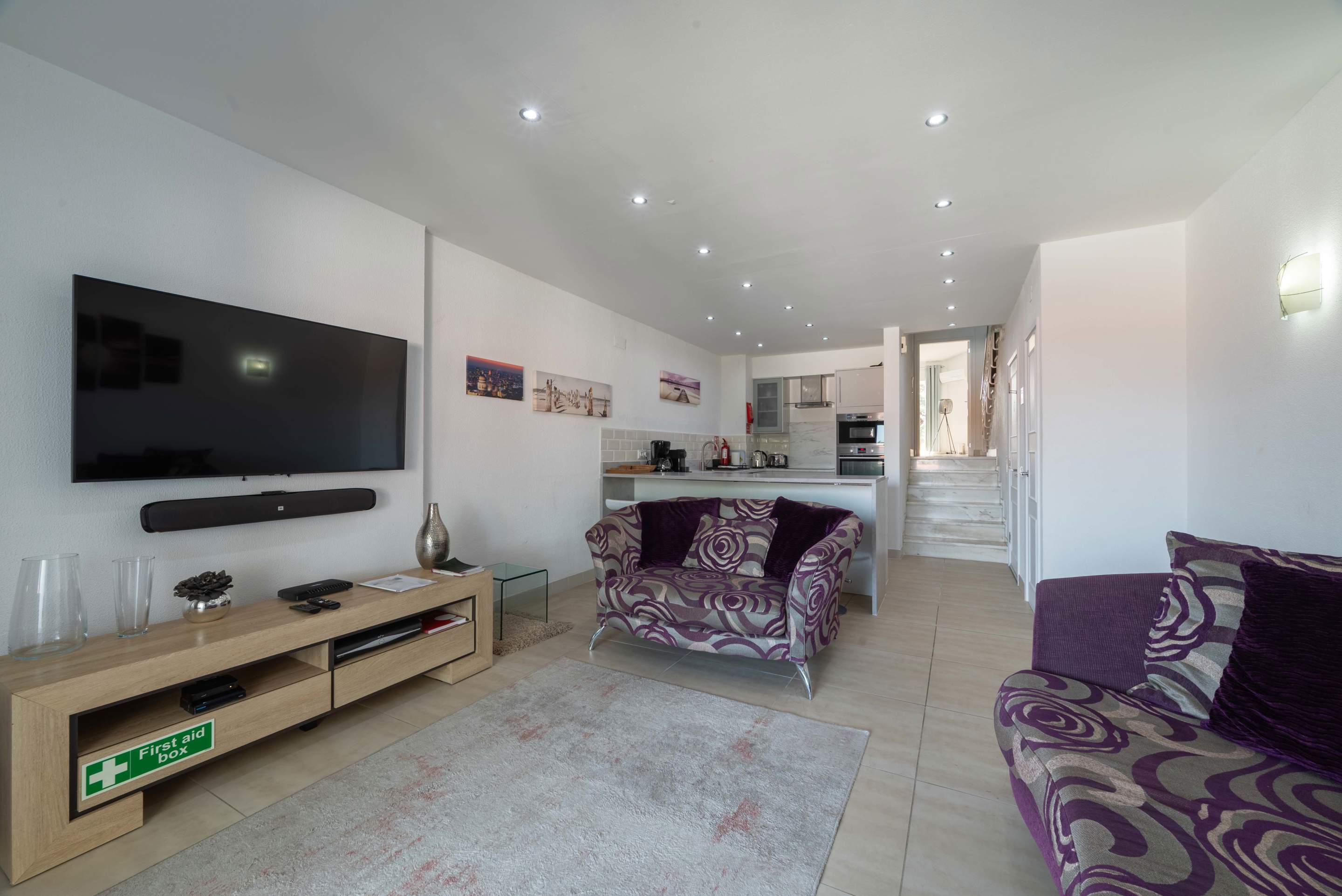 Apartment Sweet Caroline, 2 bedroom apartment in Vale do Lobo, Algarve