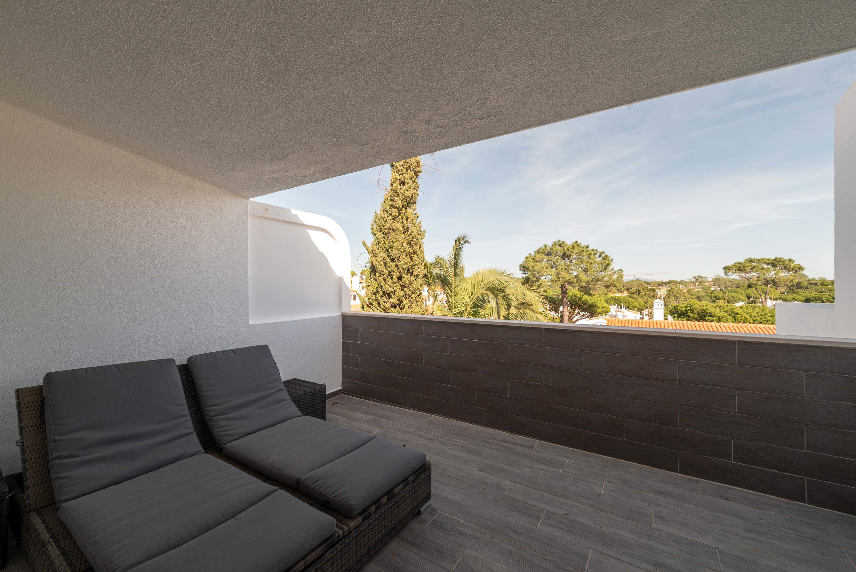 Apartment Sweet Caroline, 2 bedroom apartment in Vale do Lobo, Algarve