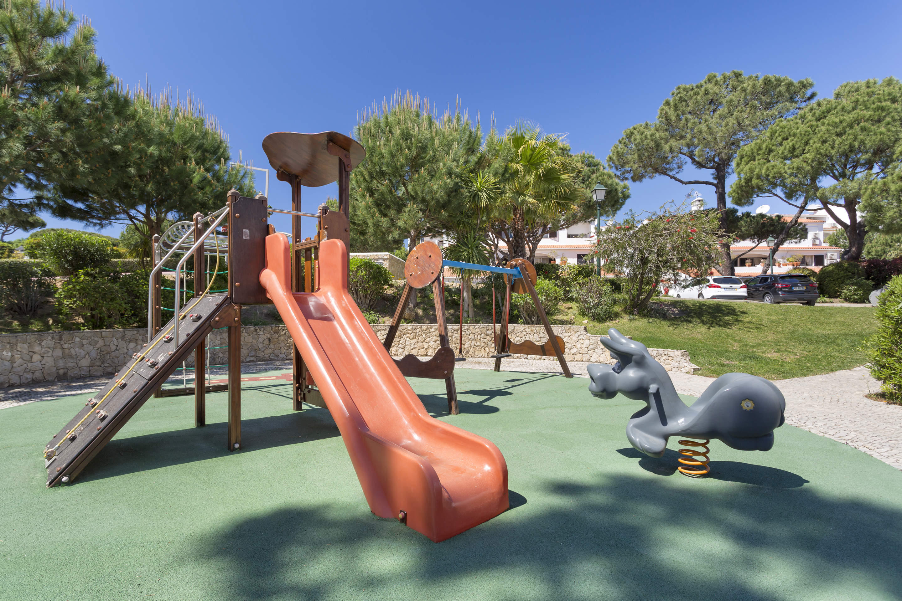 Apartment Sweet Caroline, 2 bedroom apartment in Vale do Lobo, Algarve