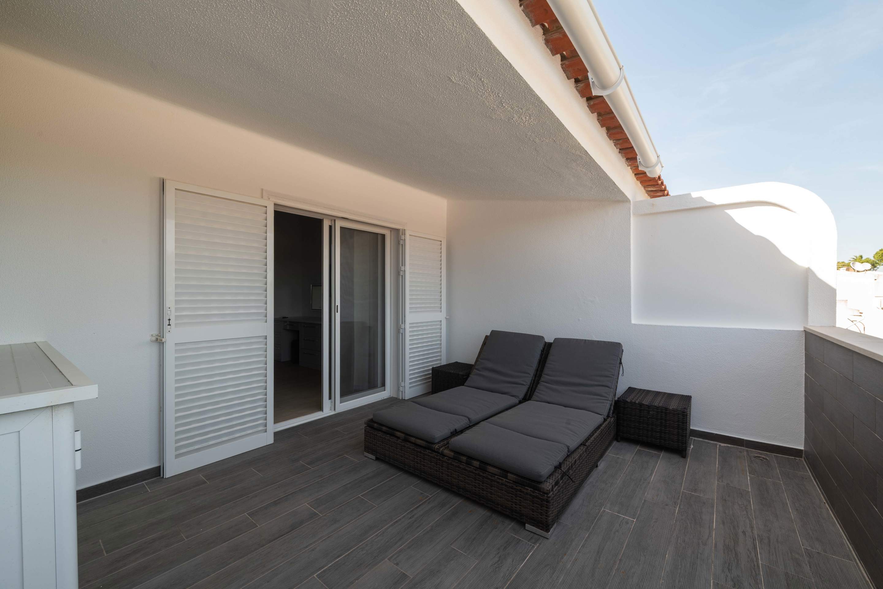 Apartment Sweet Caroline, 2 bedroom apartment in Vale do Lobo, Algarve