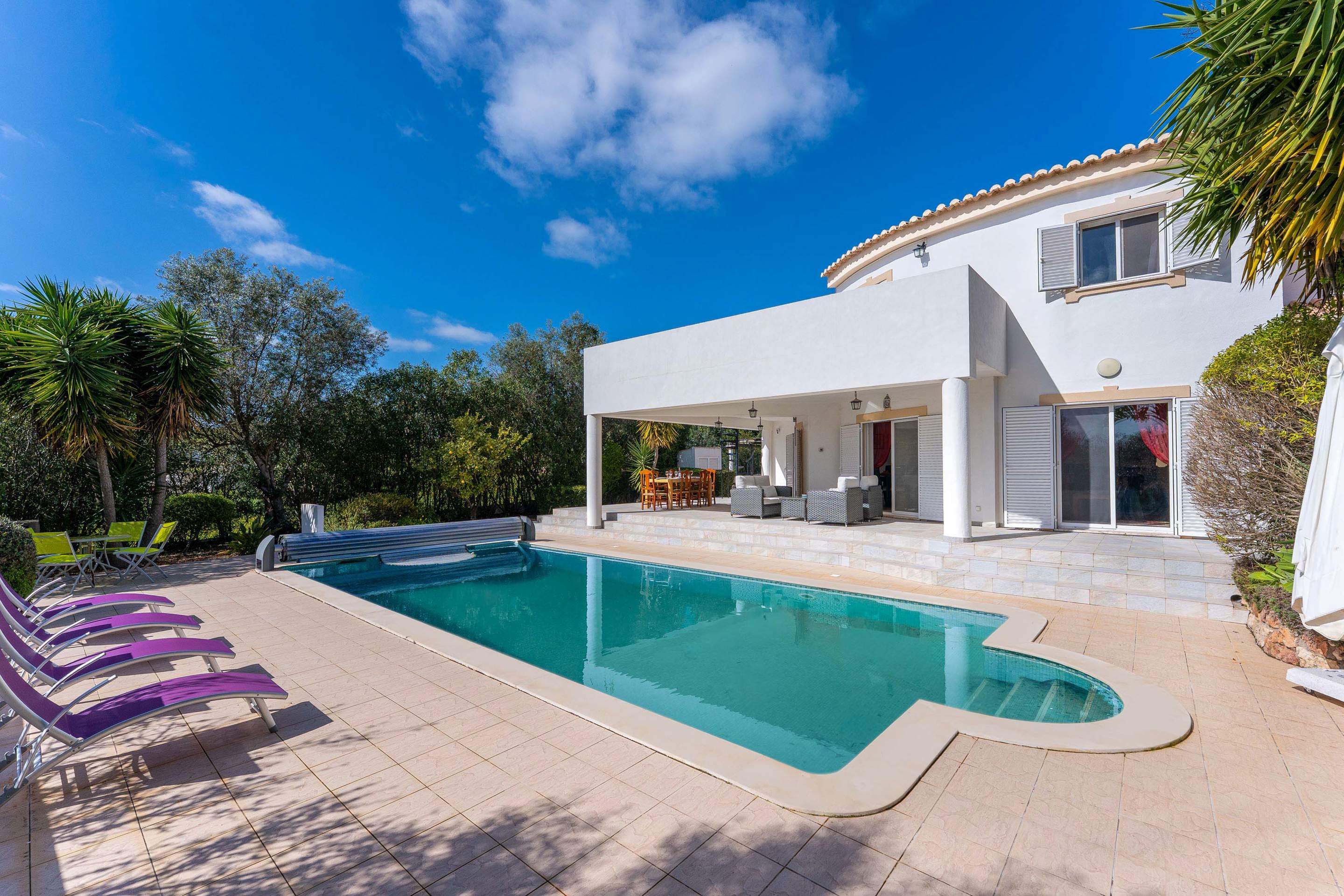 Casa Charlotte 3 bedroom rental, 3 bedroom villa in Almancil, Algarve