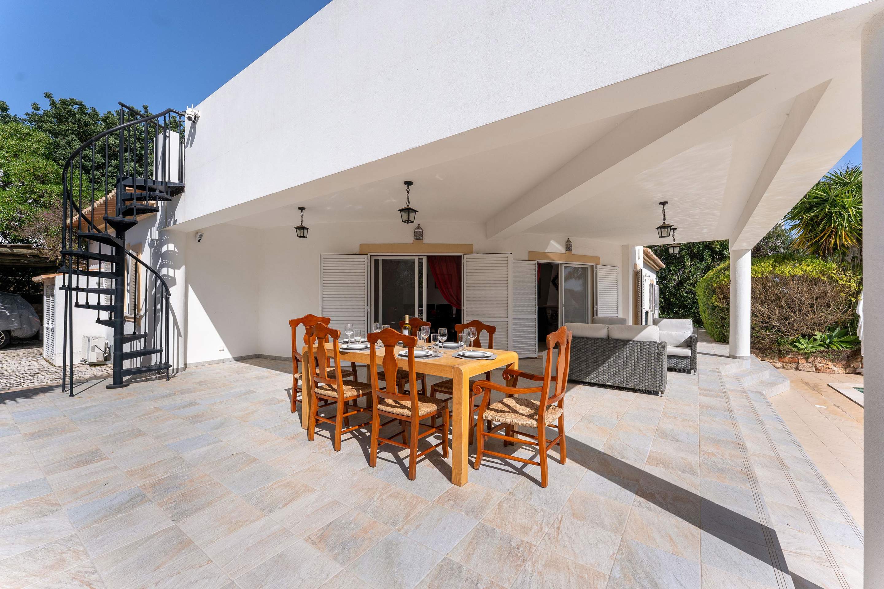 Casa Charlotte 3 bedroom rental, 3 bedroom villa in Almancil, Algarve