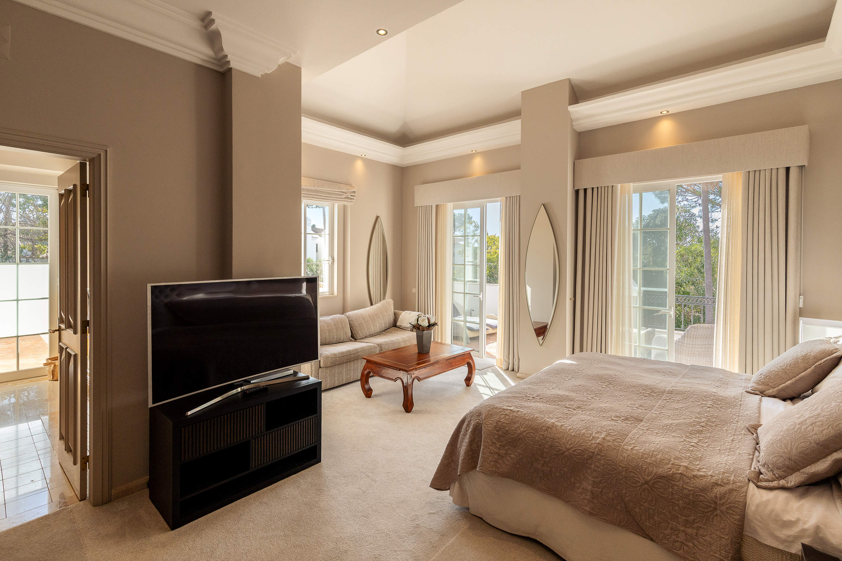 Villa Dawn, 4 bedroom villa in Quinta do Lago, Algarve