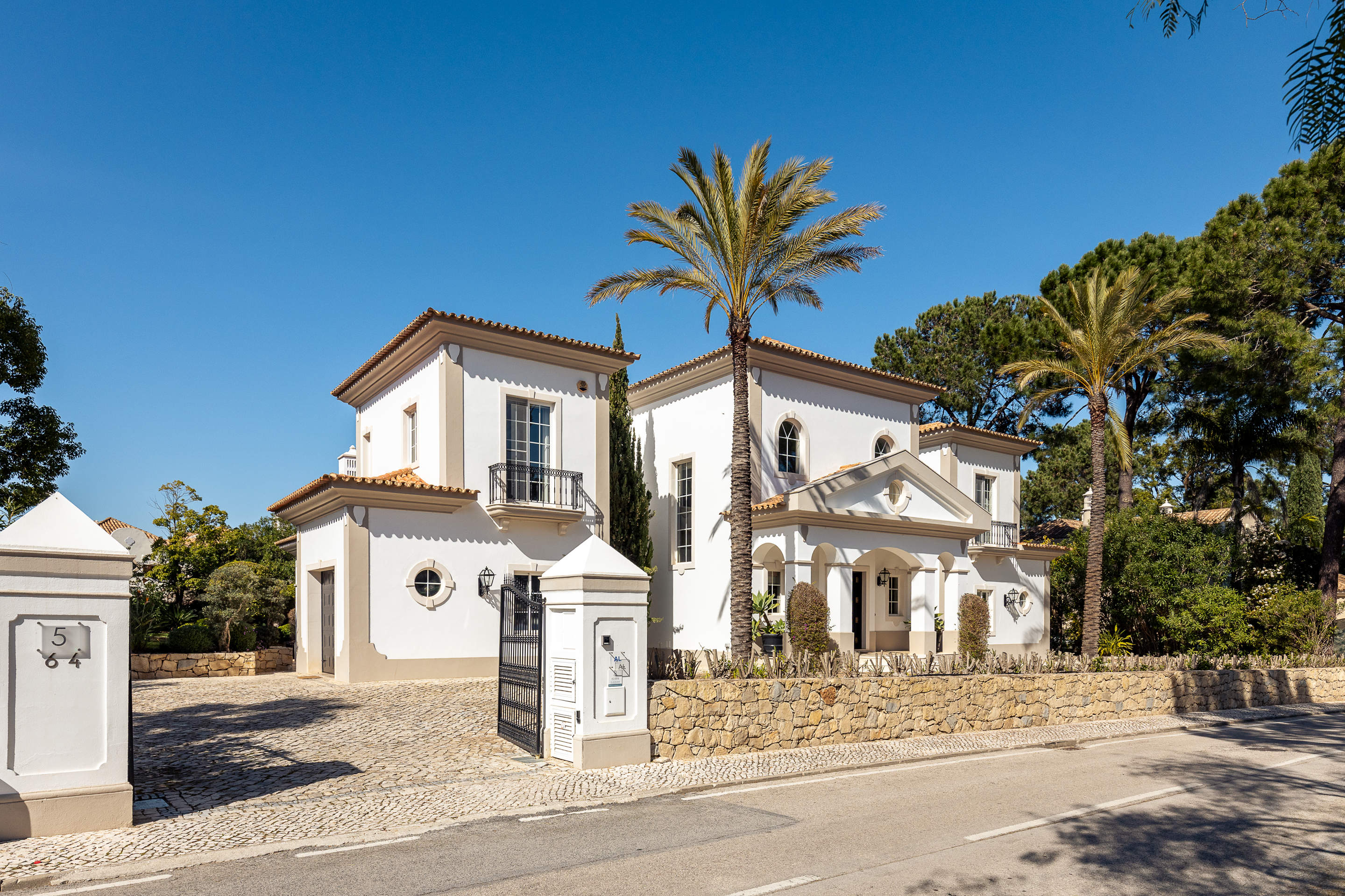 Villa Dawn, 4 bedroom villa in Quinta do Lago, Algarve
