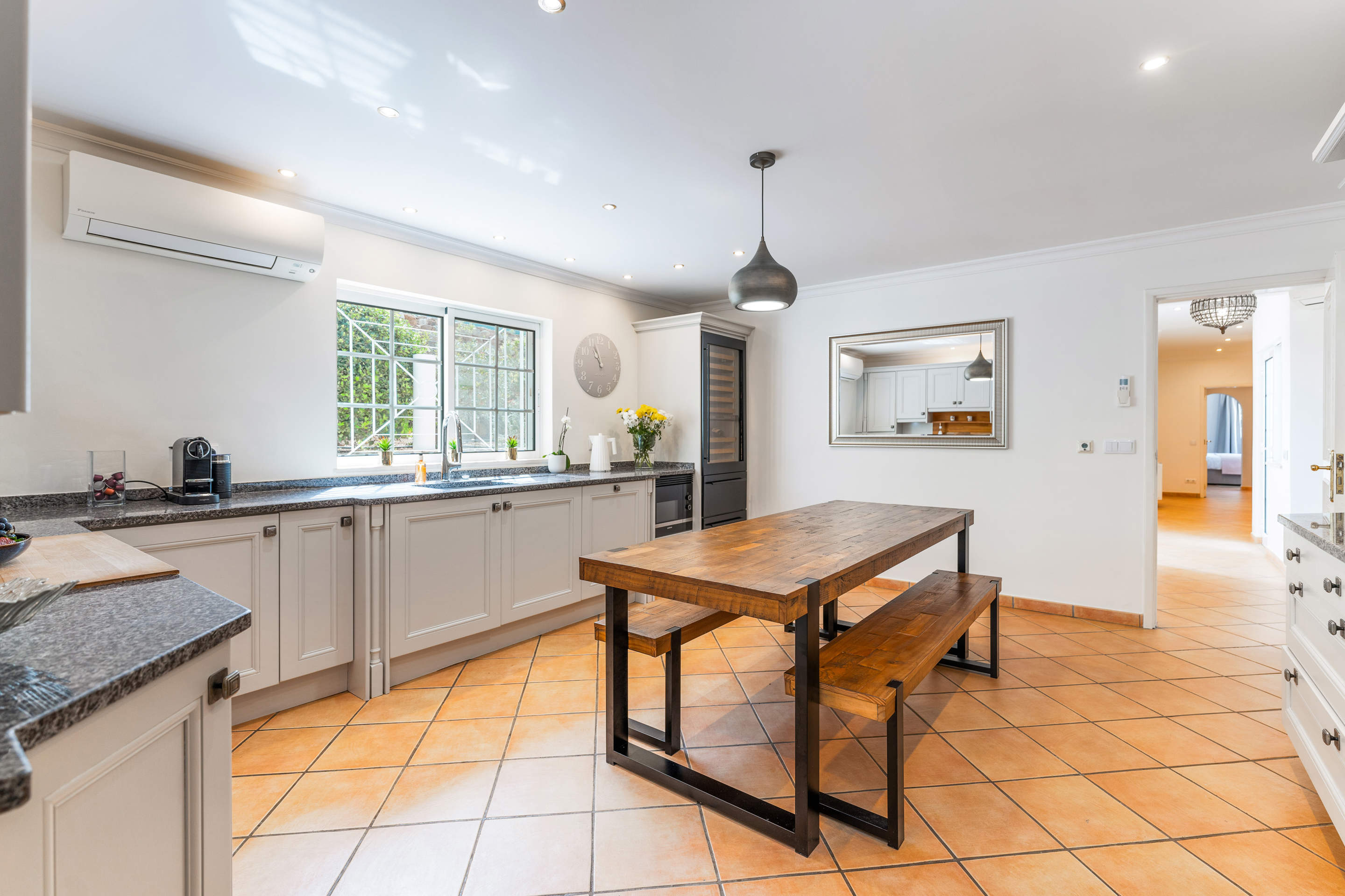 Villa Ellena Rosa, 4 bedroom villa in Almancil, Algarve