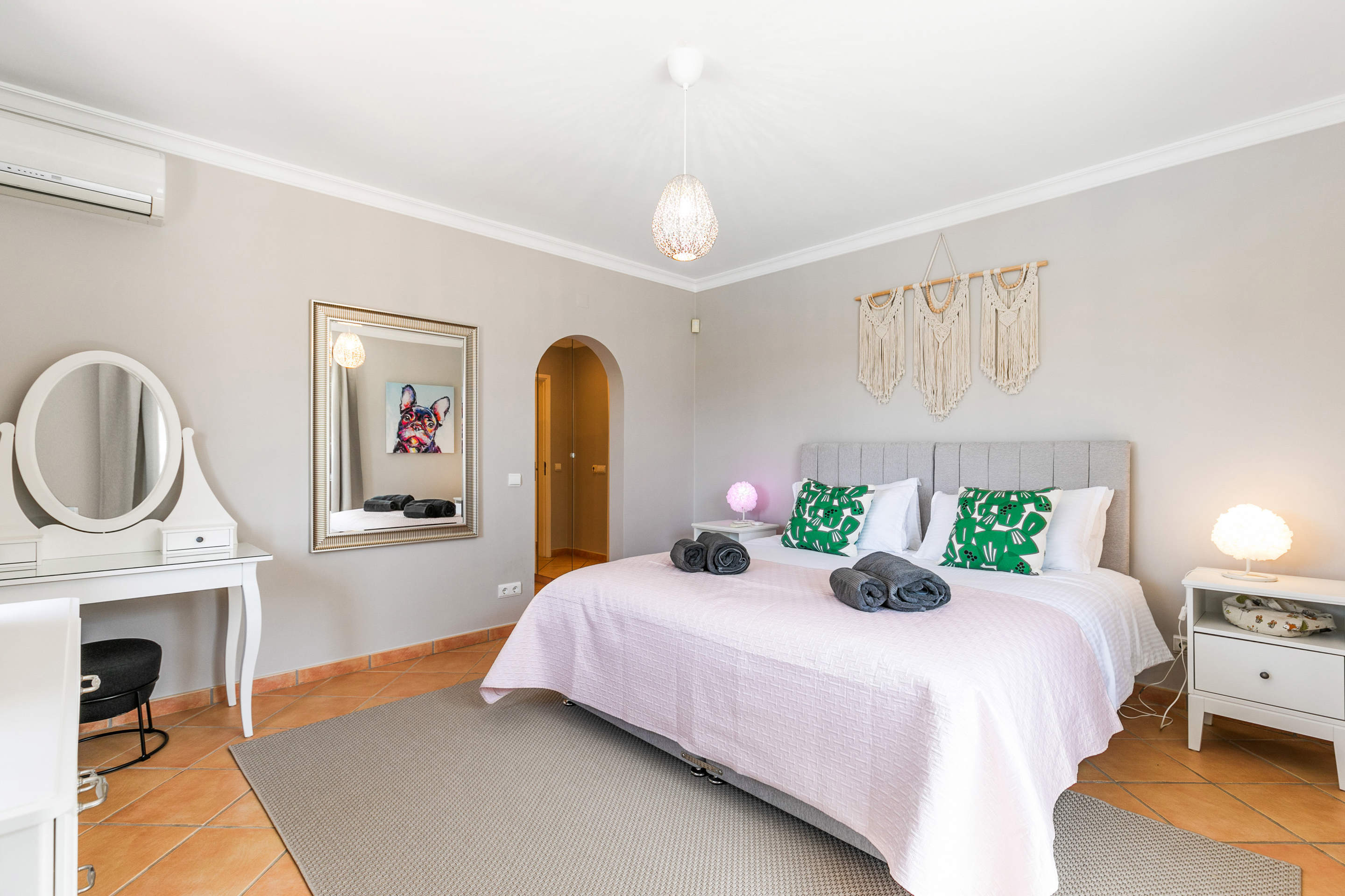 Villa Ellena Rosa, 4 bedroom villa in Almancil, Algarve