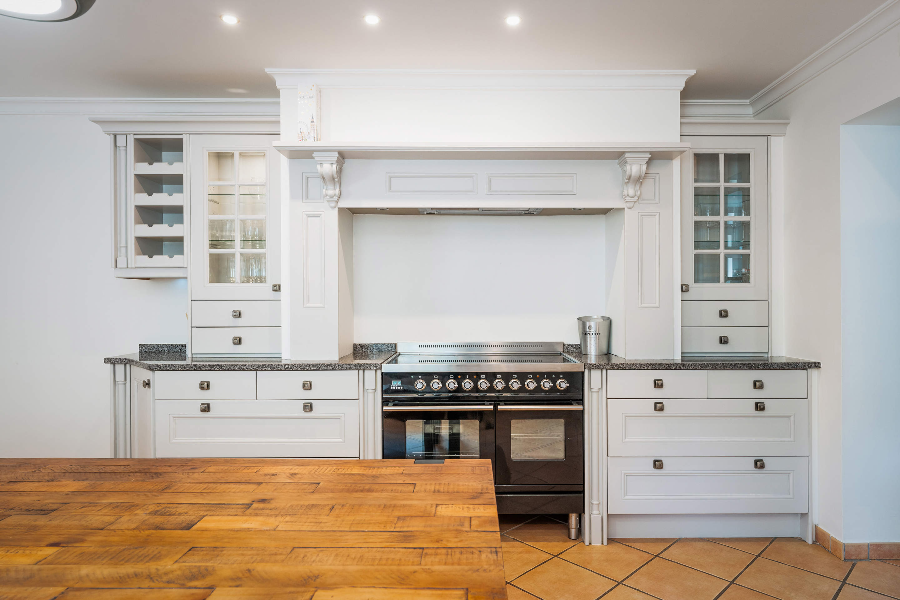 Villa Ellena Rosa, 4 bedroom villa in Almancil, Algarve