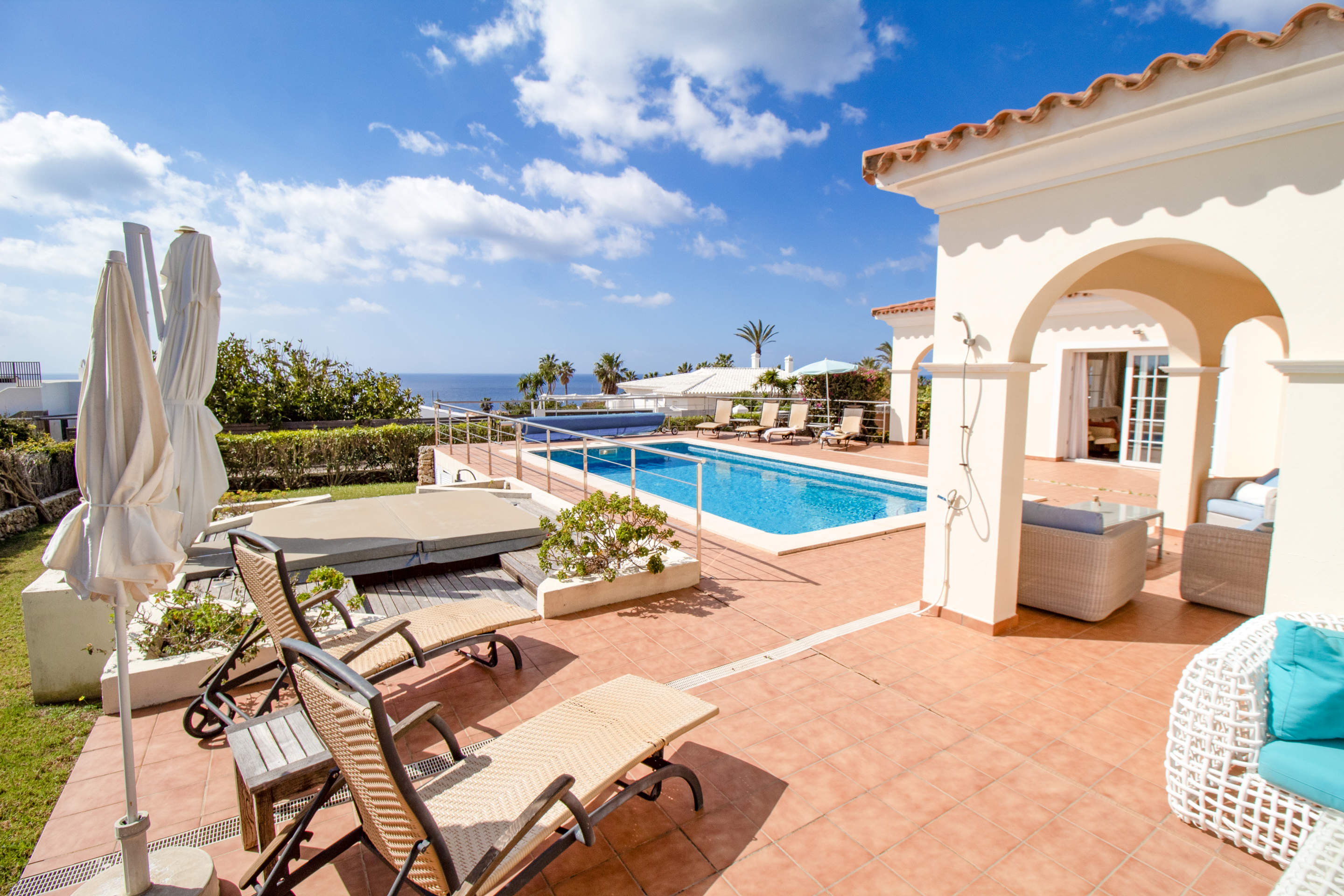Casa Jasmine, 5 bedroom villa in Mahon, San Luis & South East, Menorca