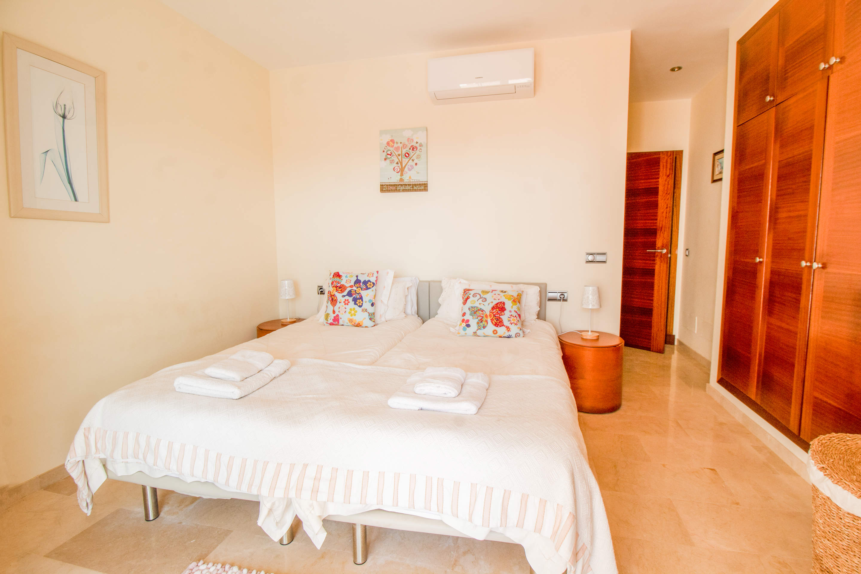 Casa Jasmine, 5 bedroom villa in Mahon, San Luis & South East, Menorca