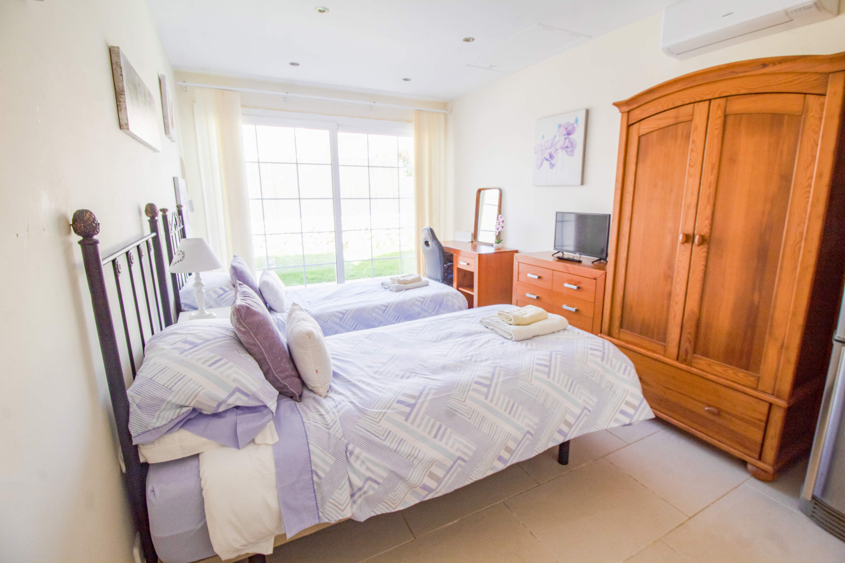 Casa Jasmine, 5 bedroom villa in Mahon, San Luis & South East, Menorca