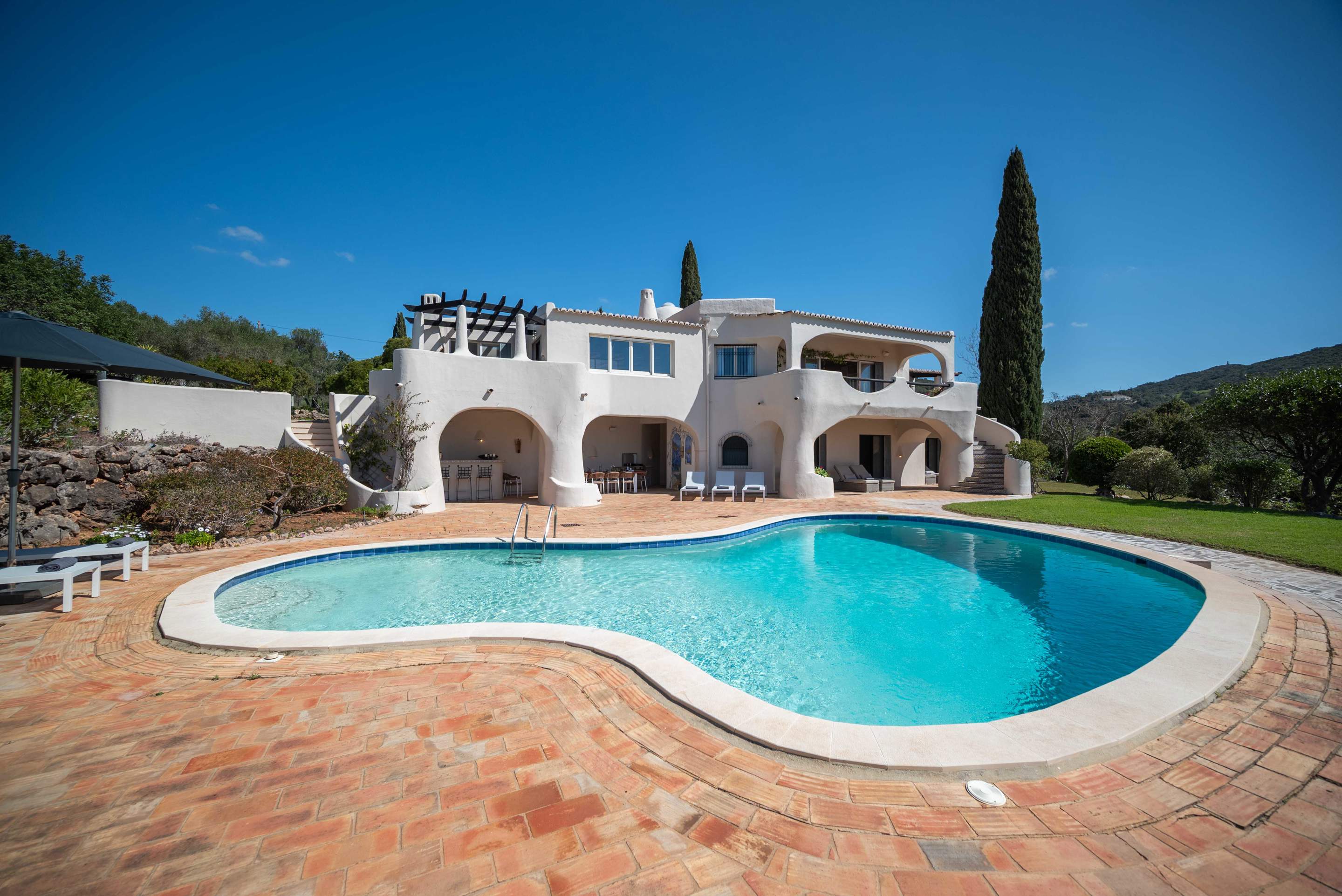 Quinta da Coroa, 4 bedroom villa in Santa Barbara de Nexe, Algarve