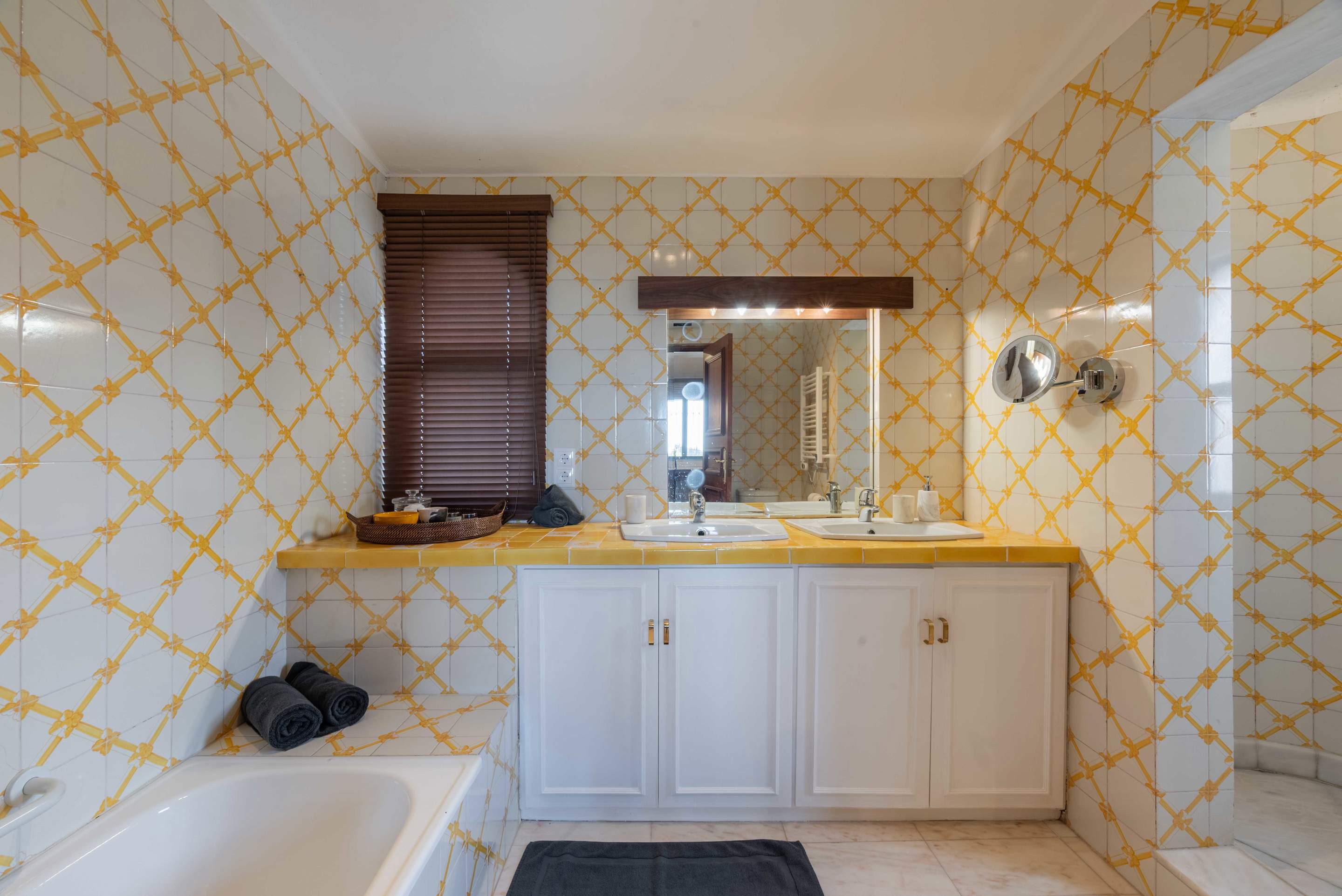 Quinta da Coroa, 4 bedroom villa in Santa Barbara de Nexe, Algarve