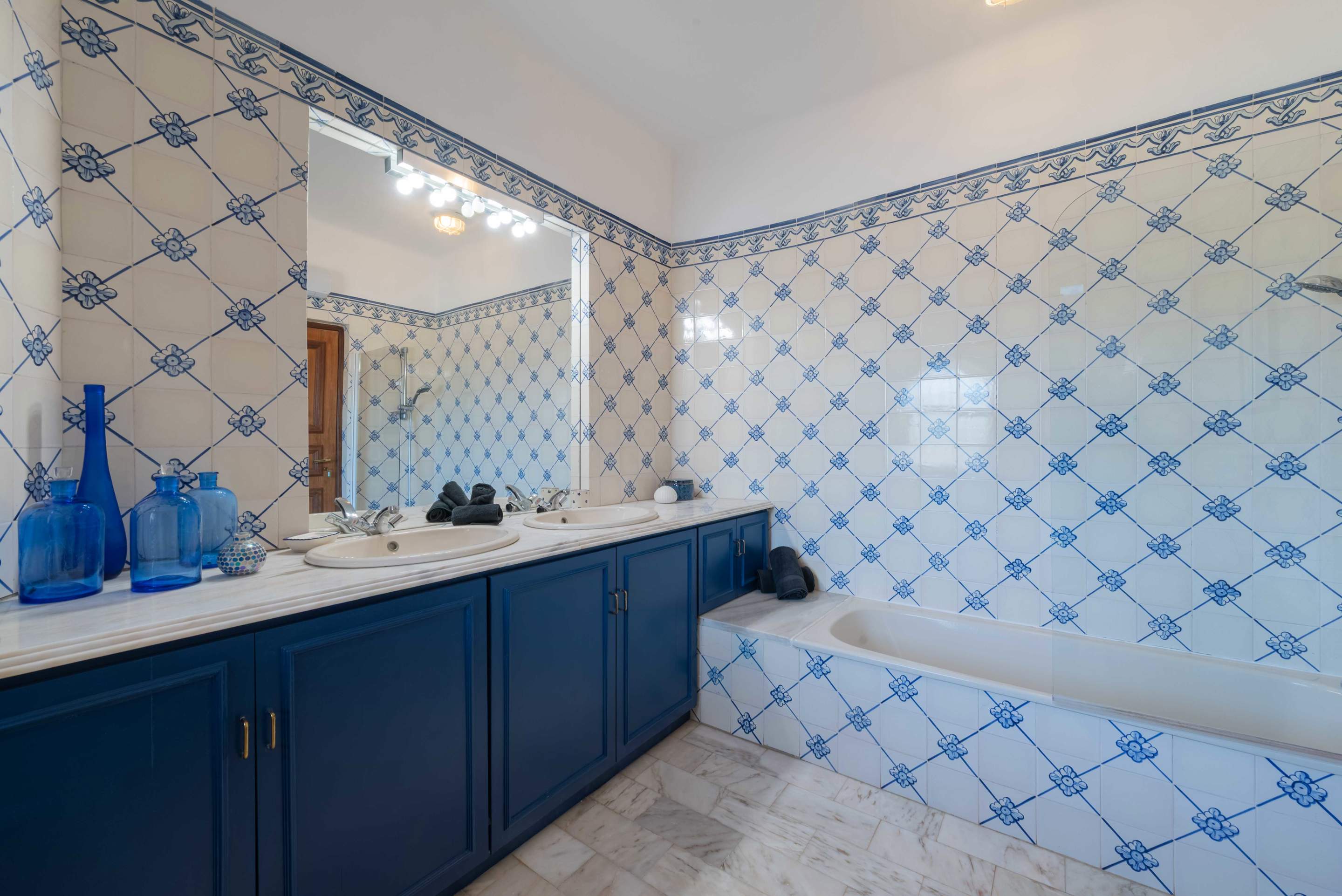 Quinta da Coroa, 4 bedroom villa in Santa Barbara de Nexe, Algarve