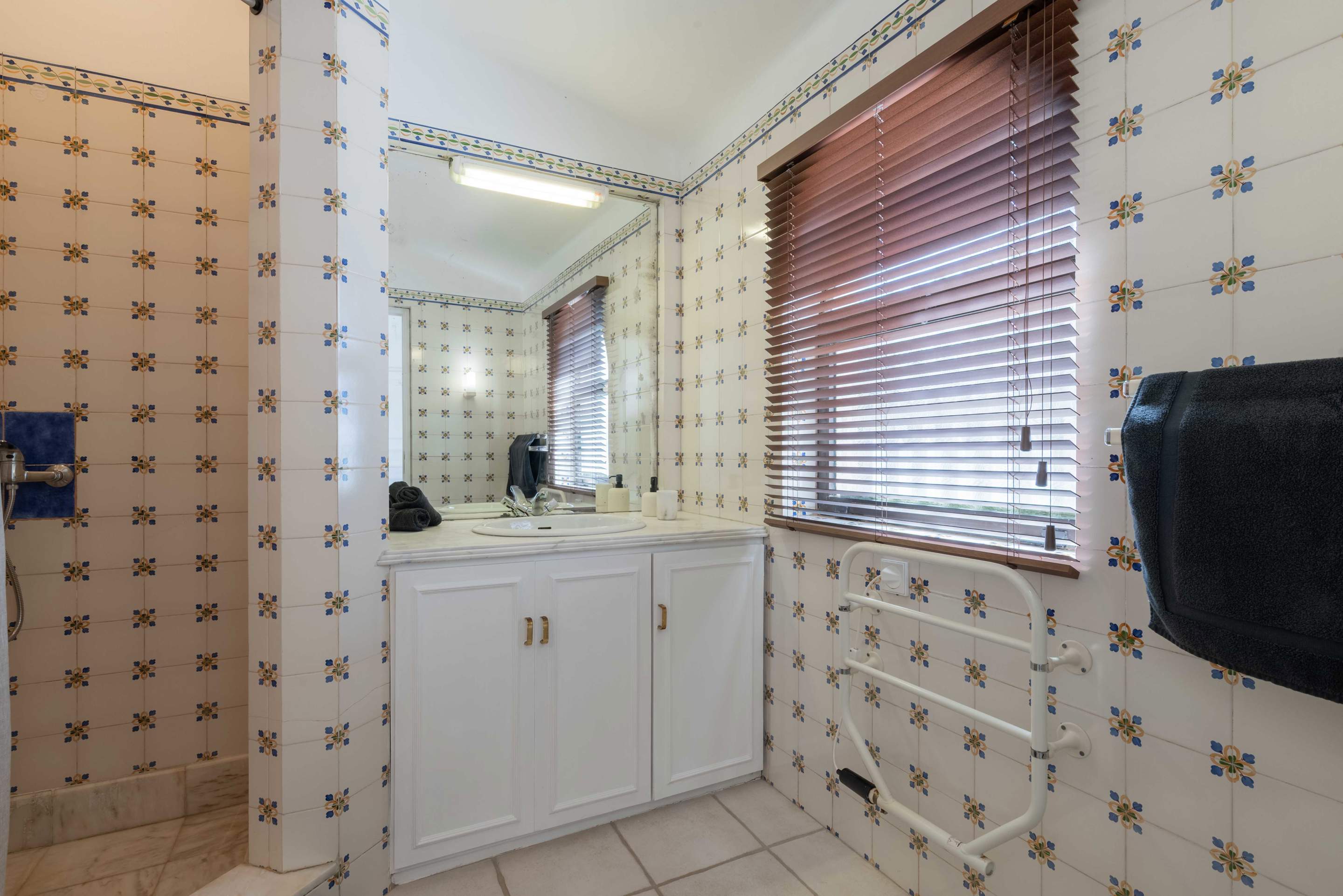 Quinta da Coroa, 4 bedroom villa in Santa Barbara de Nexe, Algarve