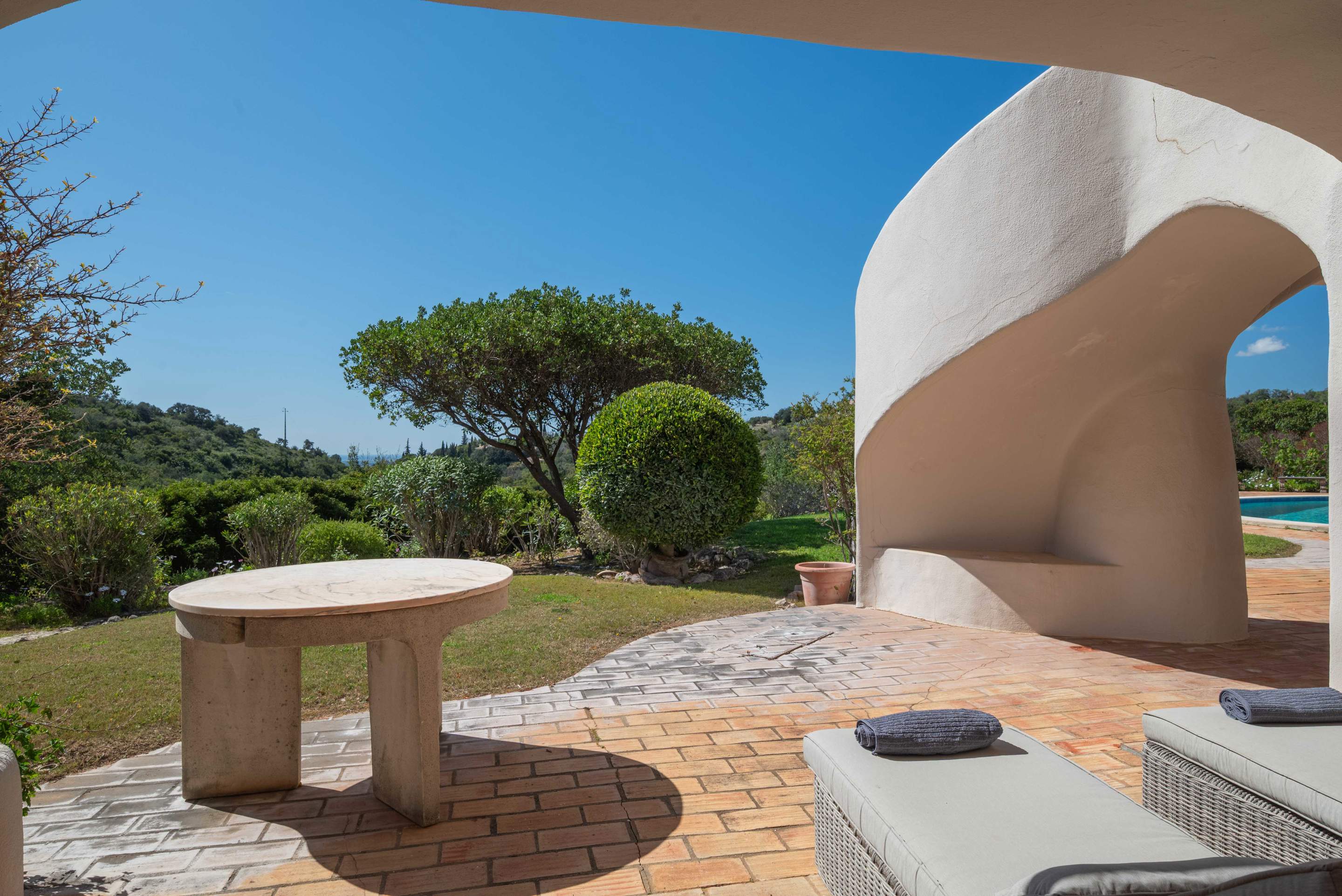 Quinta da Coroa, 4 bedroom villa in Santa Barbara de Nexe, Algarve