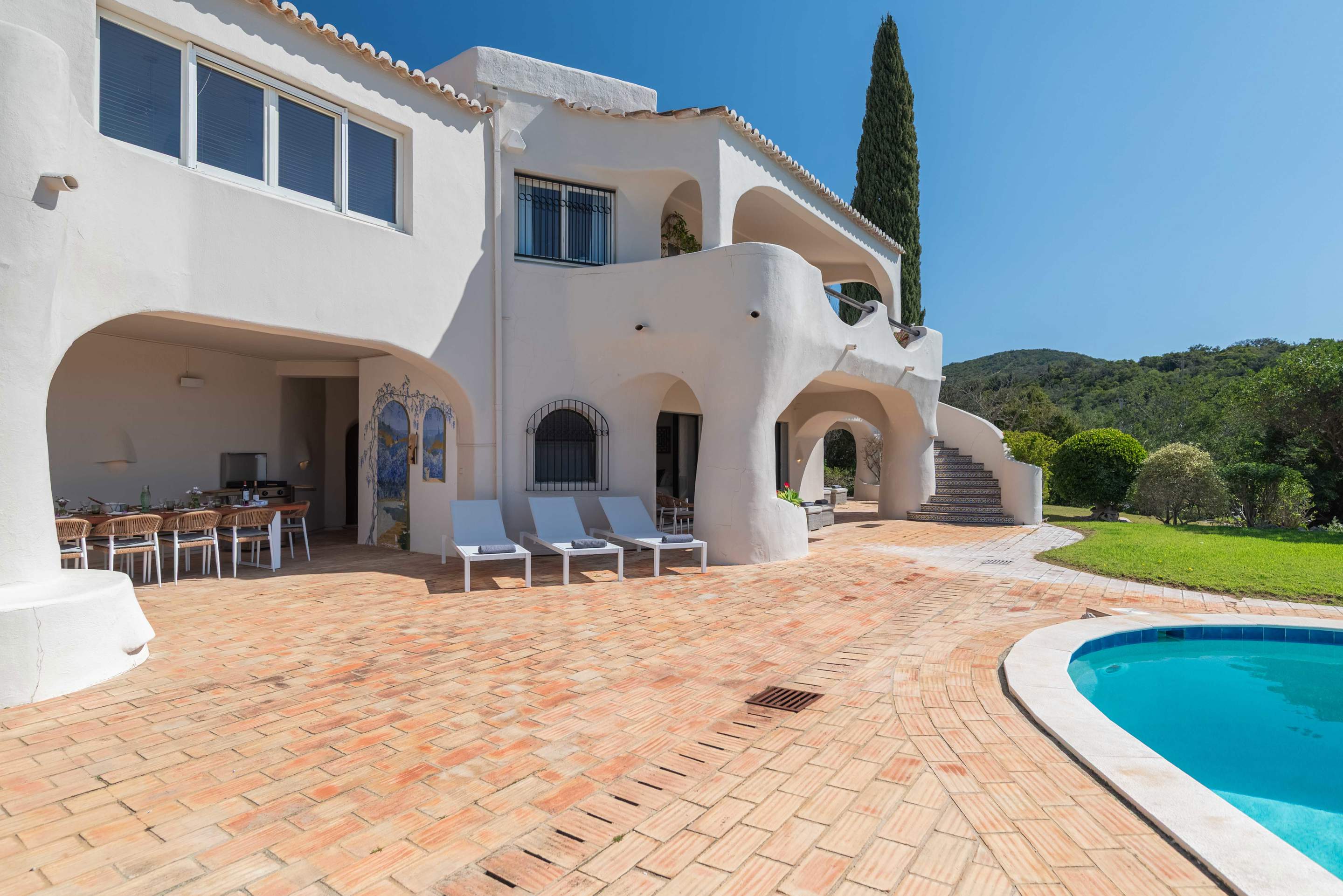 Quinta da Coroa, 4 bedroom villa in Santa Barbara de Nexe, Algarve