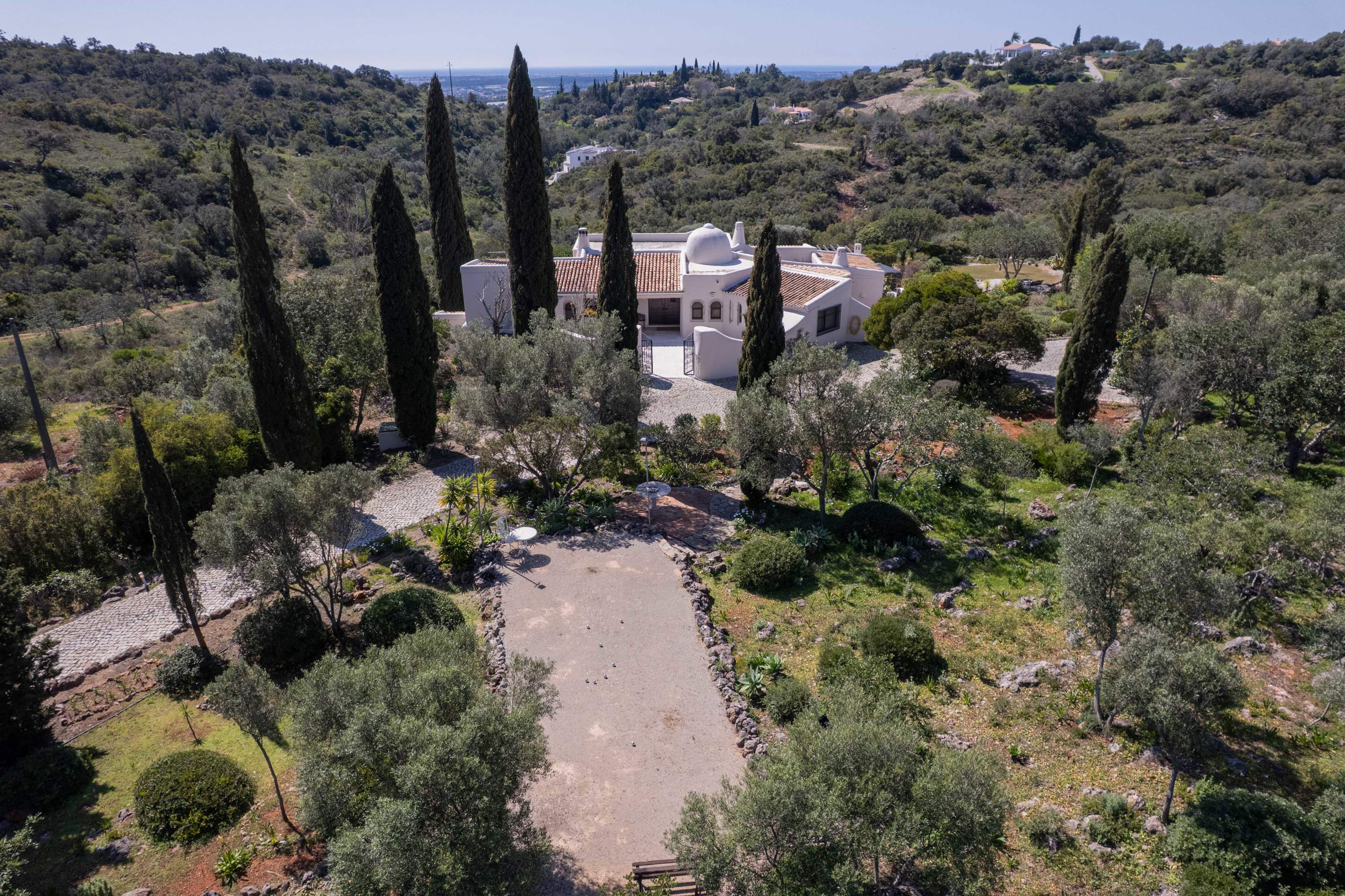 Quinta da Coroa, 4 bedroom villa in Santa Barbara de Nexe, Algarve