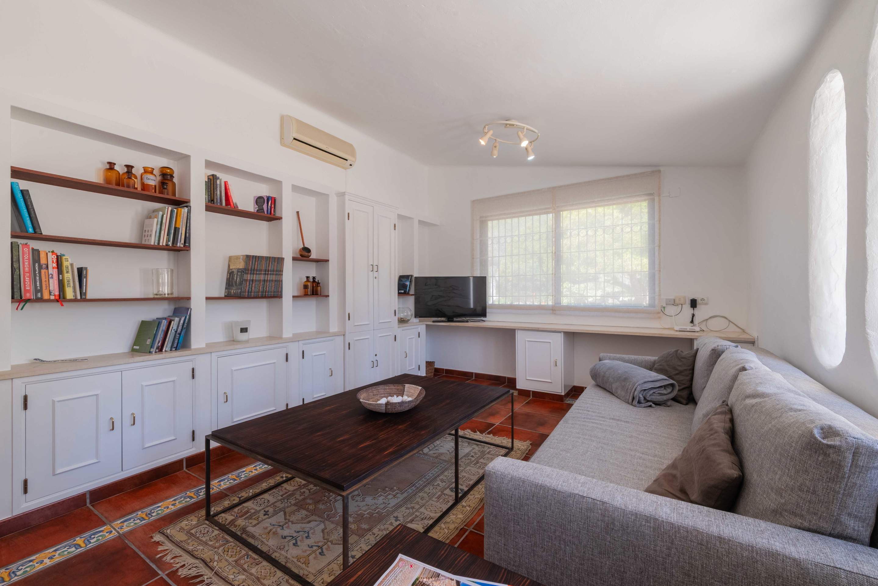 Quinta da Coroa, 4 bedroom villa in Santa Barbara de Nexe, Algarve