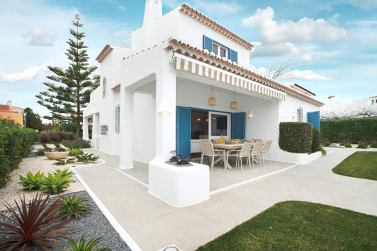 Villa Oscar Main Photo