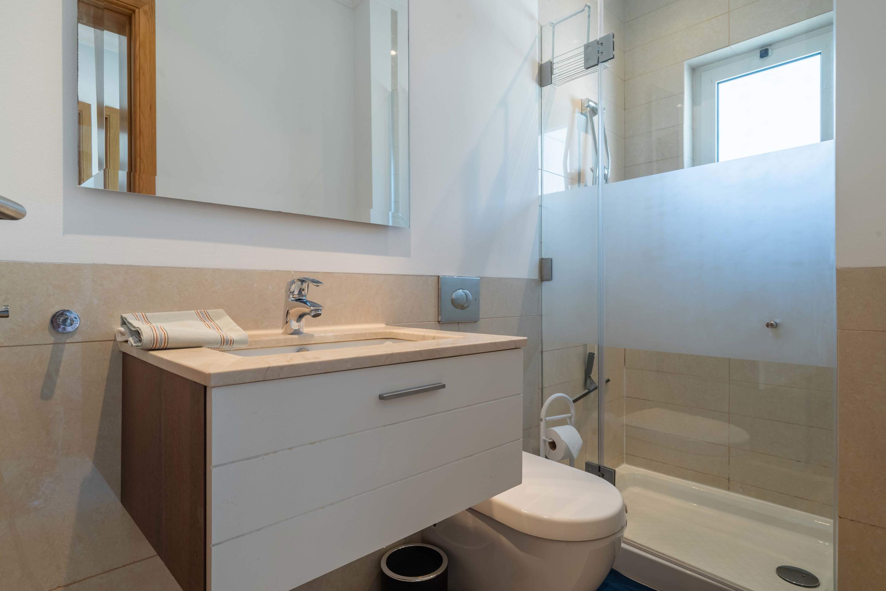 Quinta da Luz at Palmyra, 4 bedroom villa in Vila Sol, Algarve