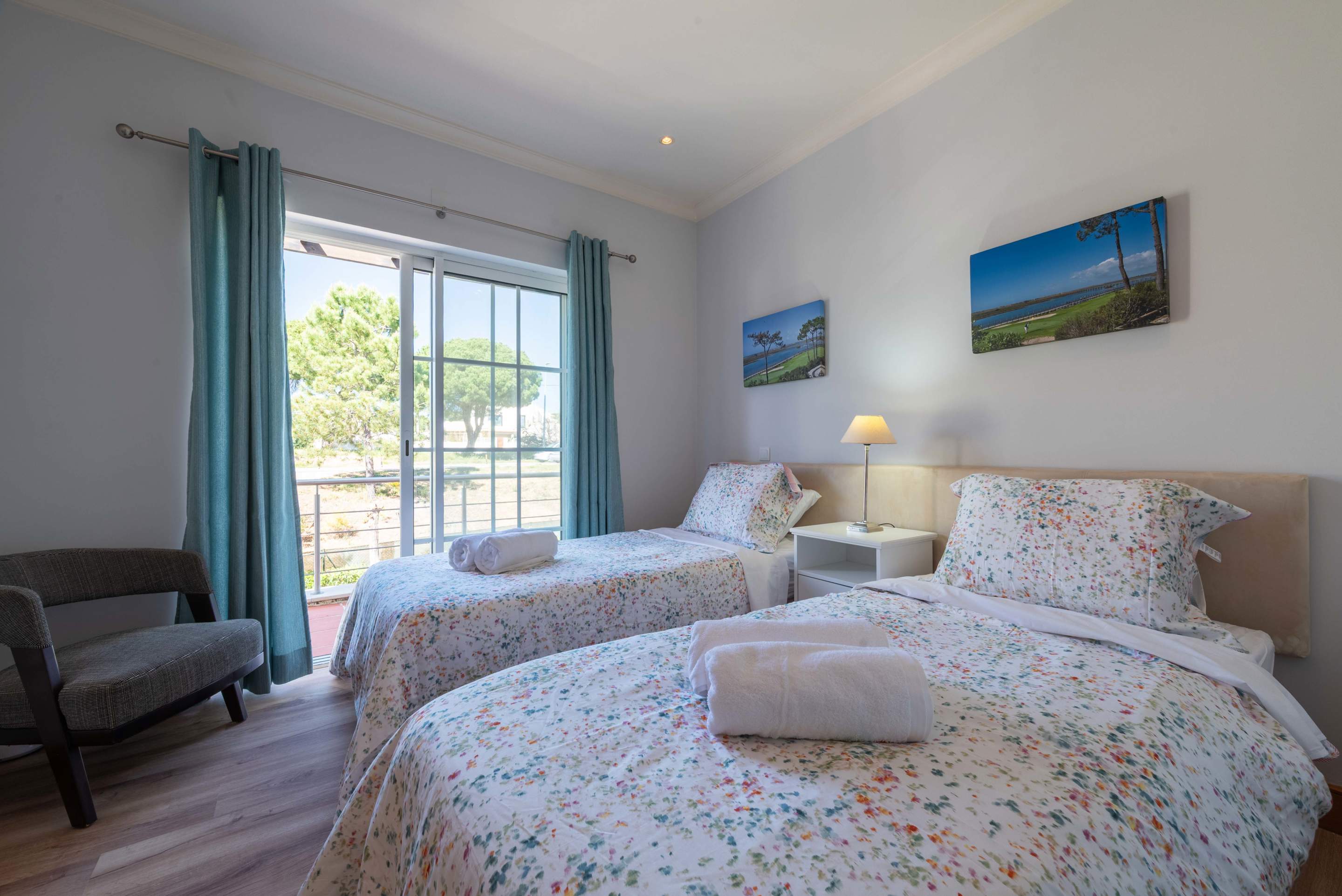 Quinta da Luz at Palmyra, 4 bedroom villa in Vila Sol, Algarve