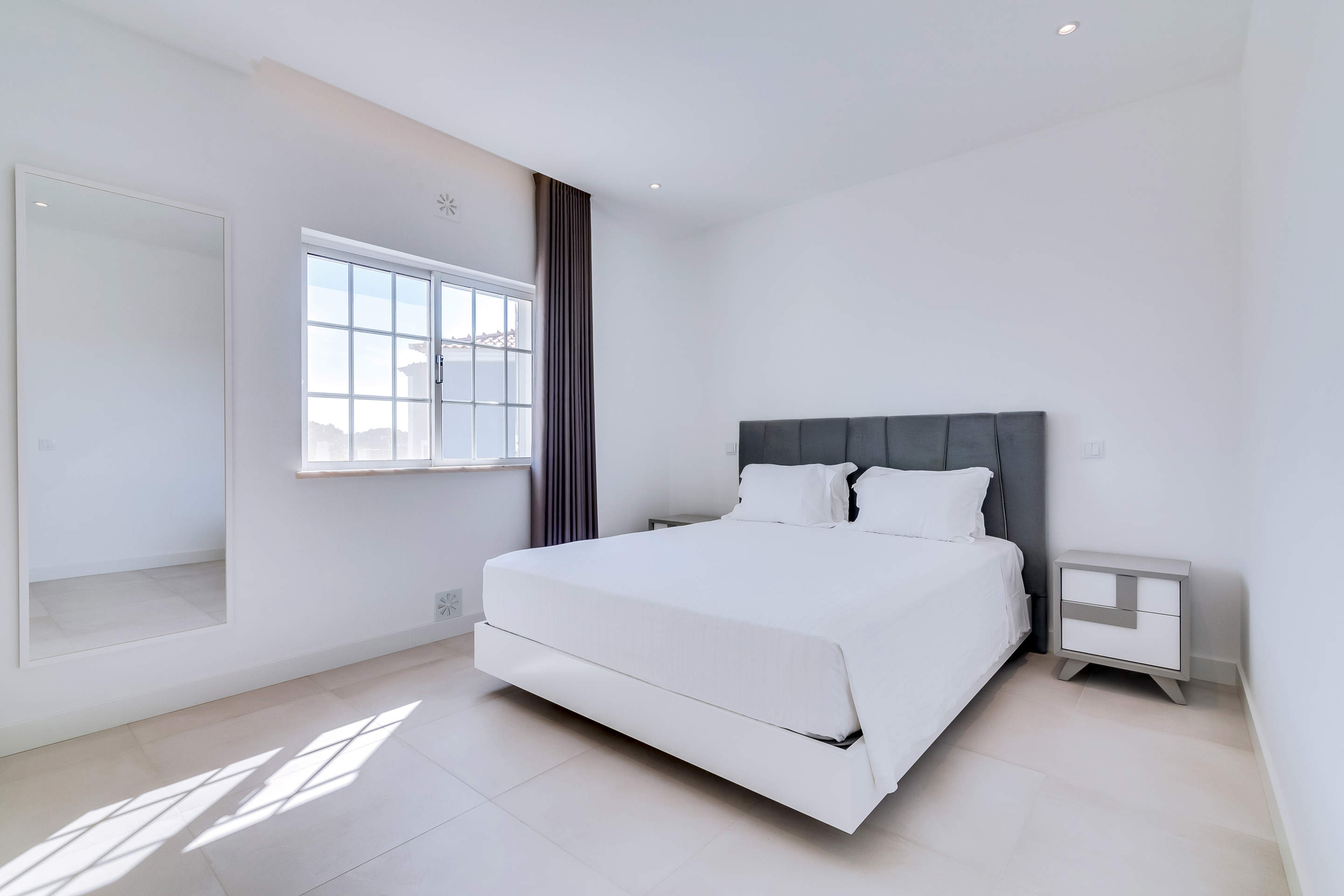 Casa Nuria, 4 bedroom villa in Vale do Lobo, Algarve