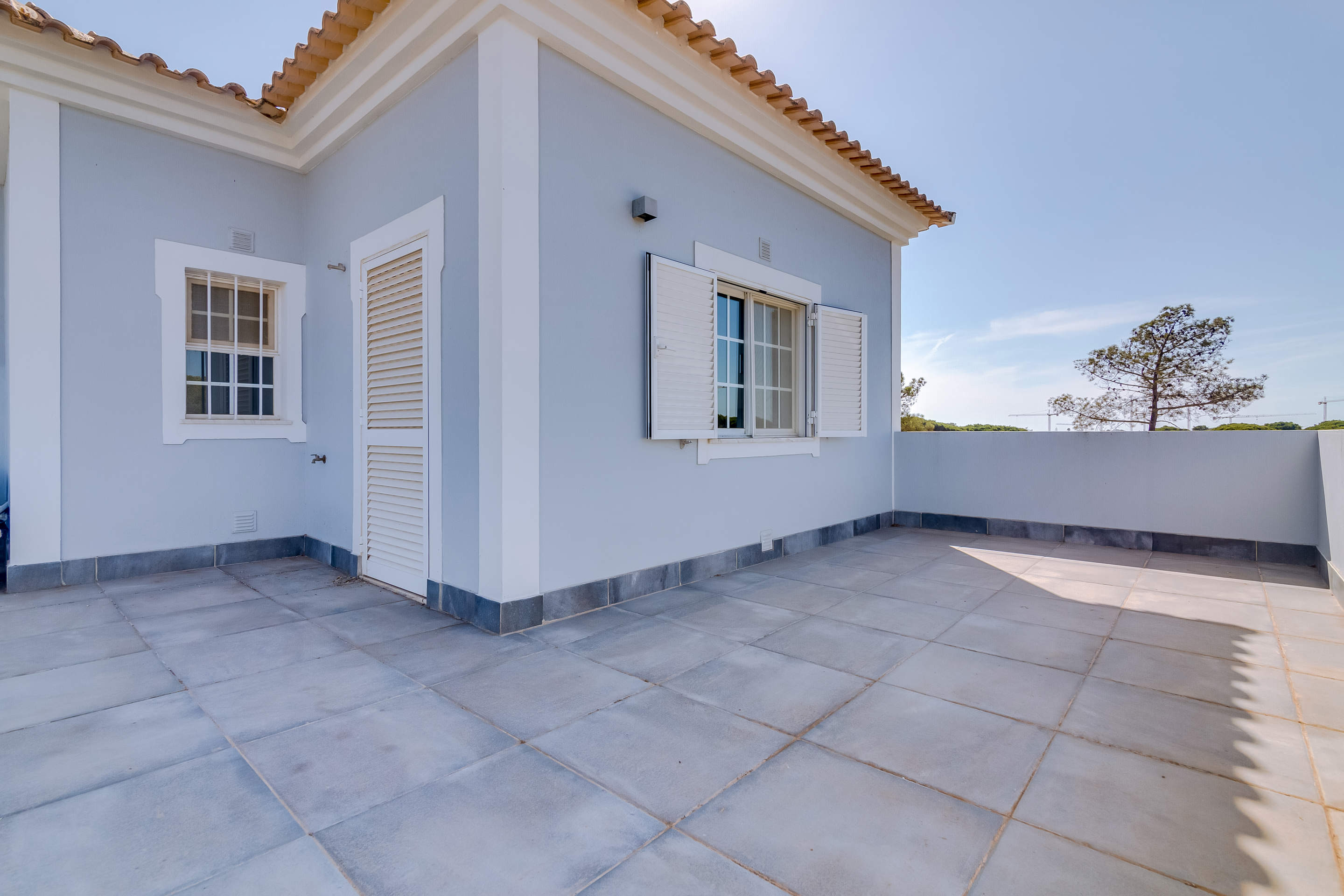 Casa Nuria, 4 bedroom villa in Vale do Lobo, Algarve