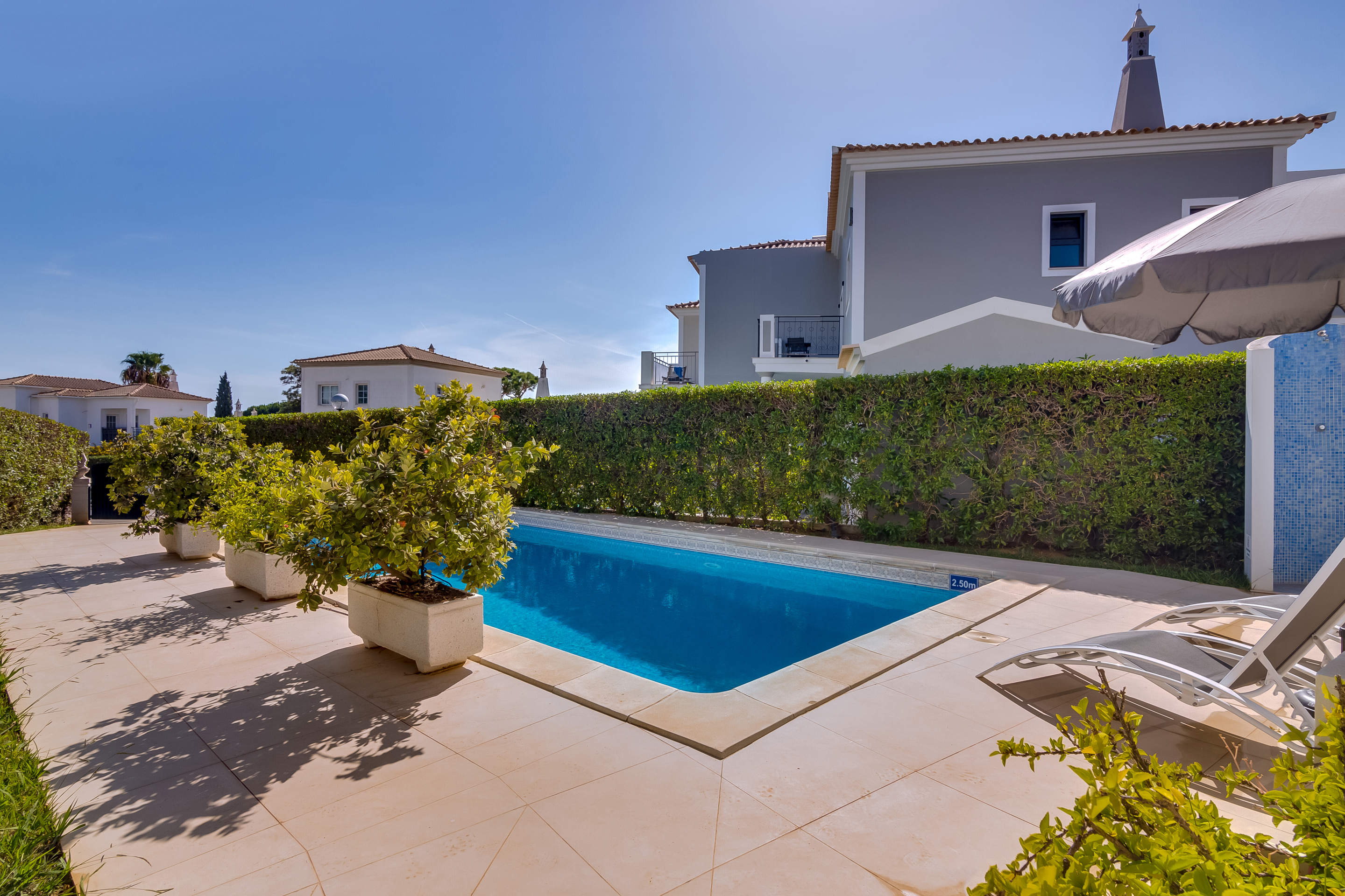 Casa Nuria, 4 bedroom villa in Vale do Lobo, Algarve