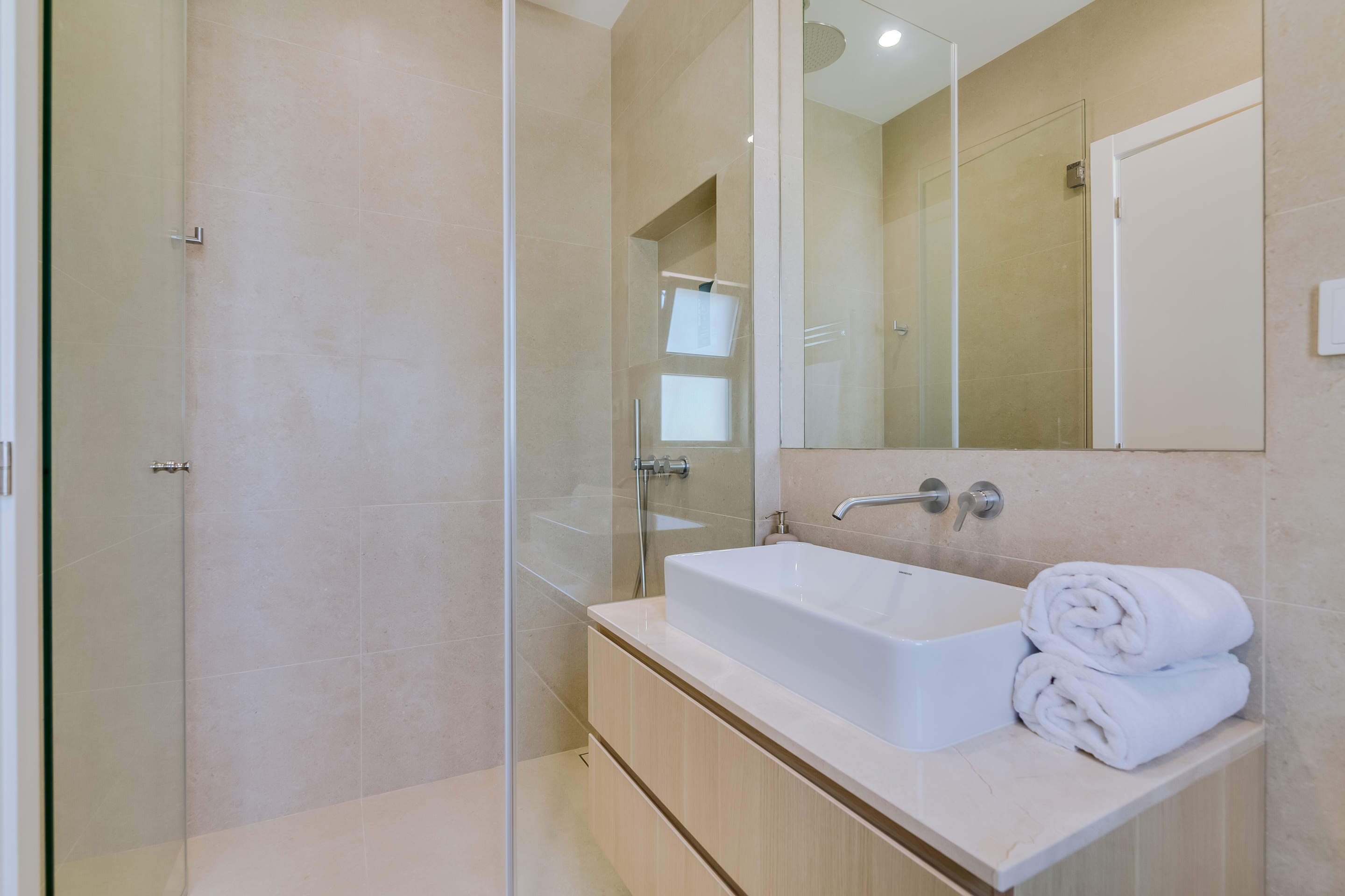 Casa Barakat, 4 bedroom villa in Vale do Lobo, Algarve