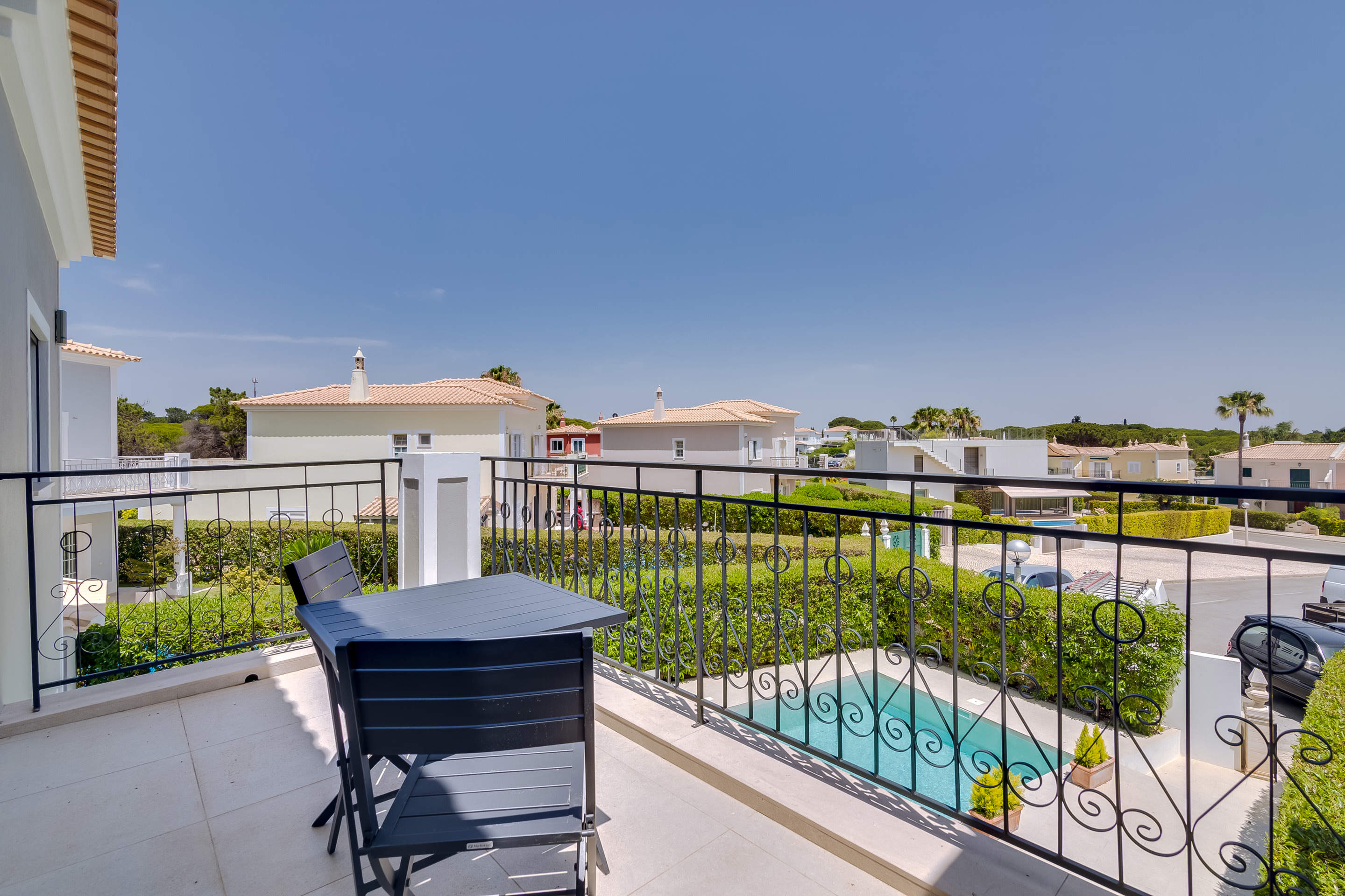 Casa Barakat, 4 bedroom villa in Vale do Lobo, Algarve