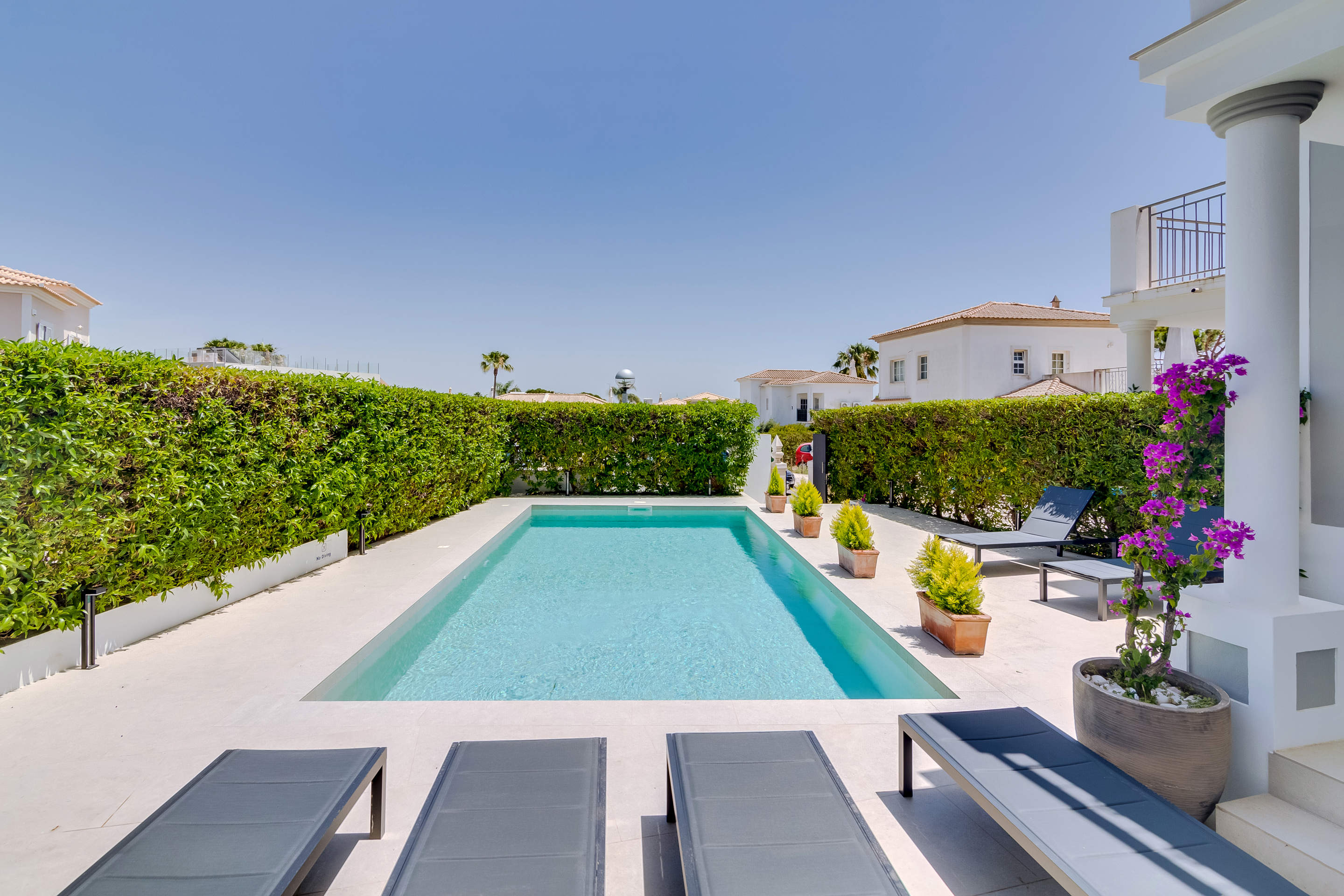 Casa Barakat, 4 bedroom villa in Vale do Lobo, Algarve