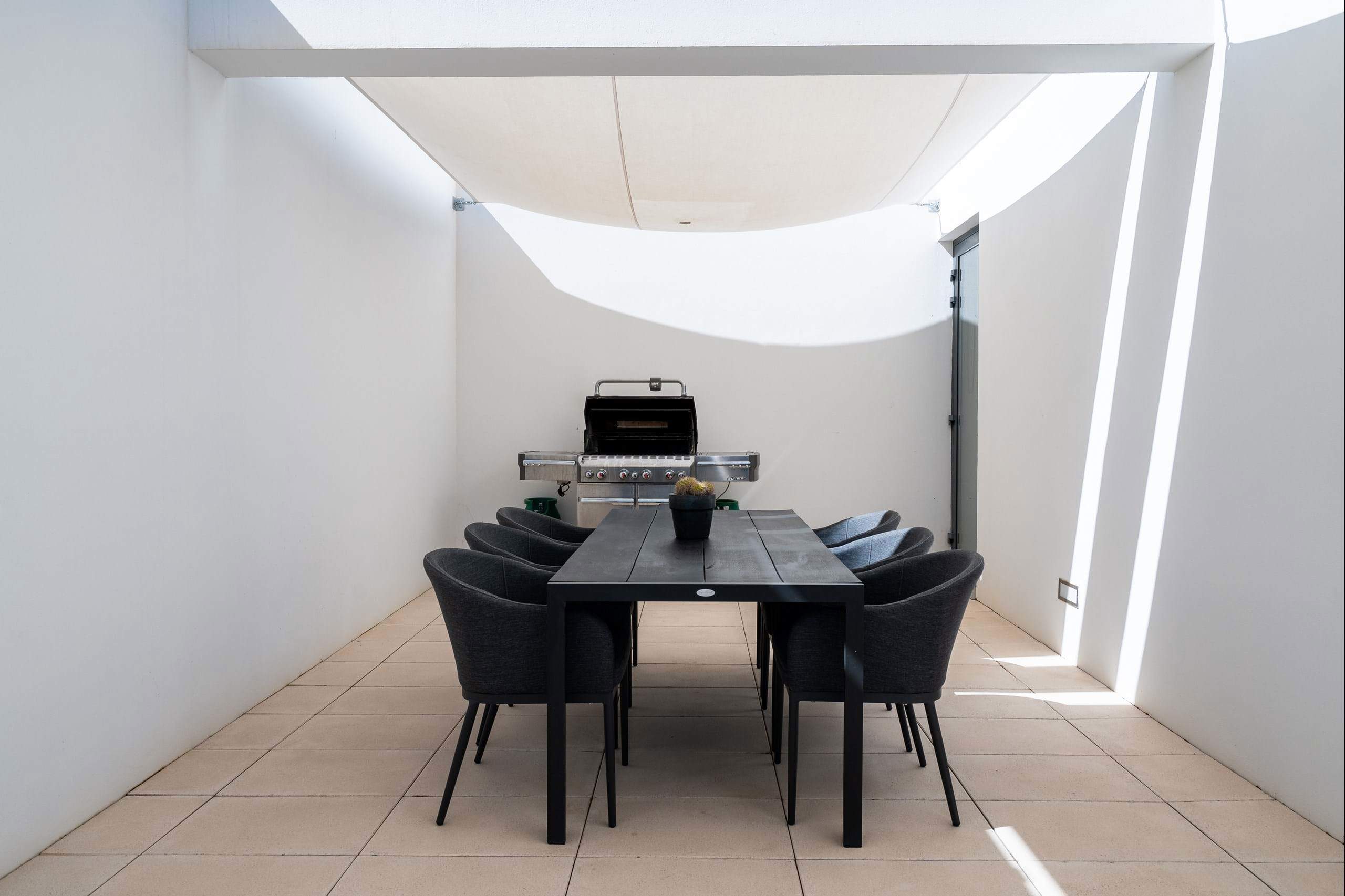 Villa Orion, 4 bedroom villa in Vilamoura Area, Algarve