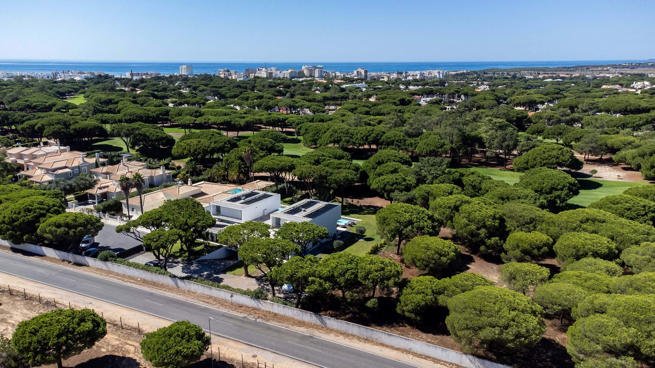 Villa Orion, 4 bedroom villa in Vilamoura Area, Algarve
