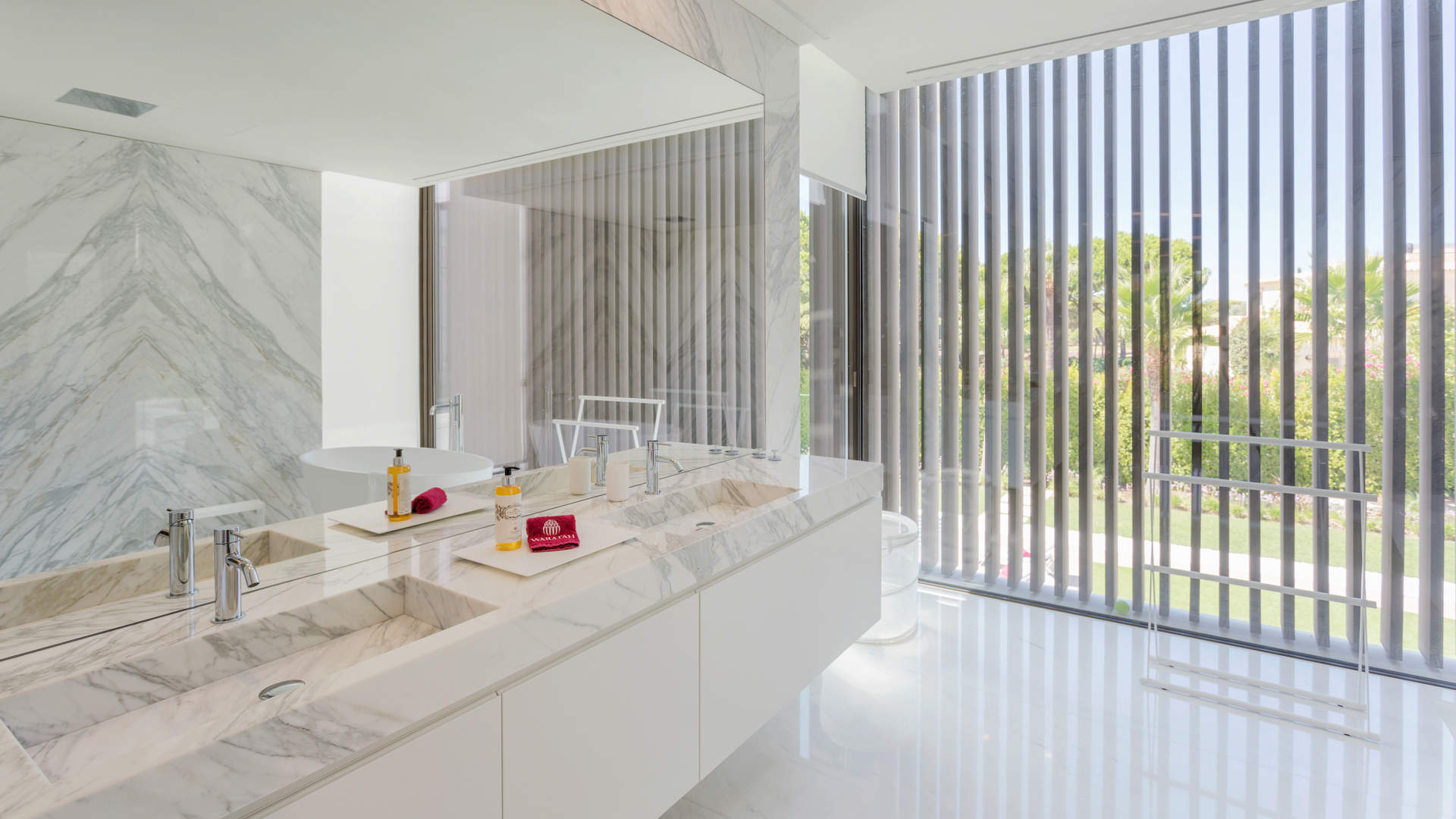 Villa Burgess, 6 bedroom villa in Quinta do Lago, Algarve