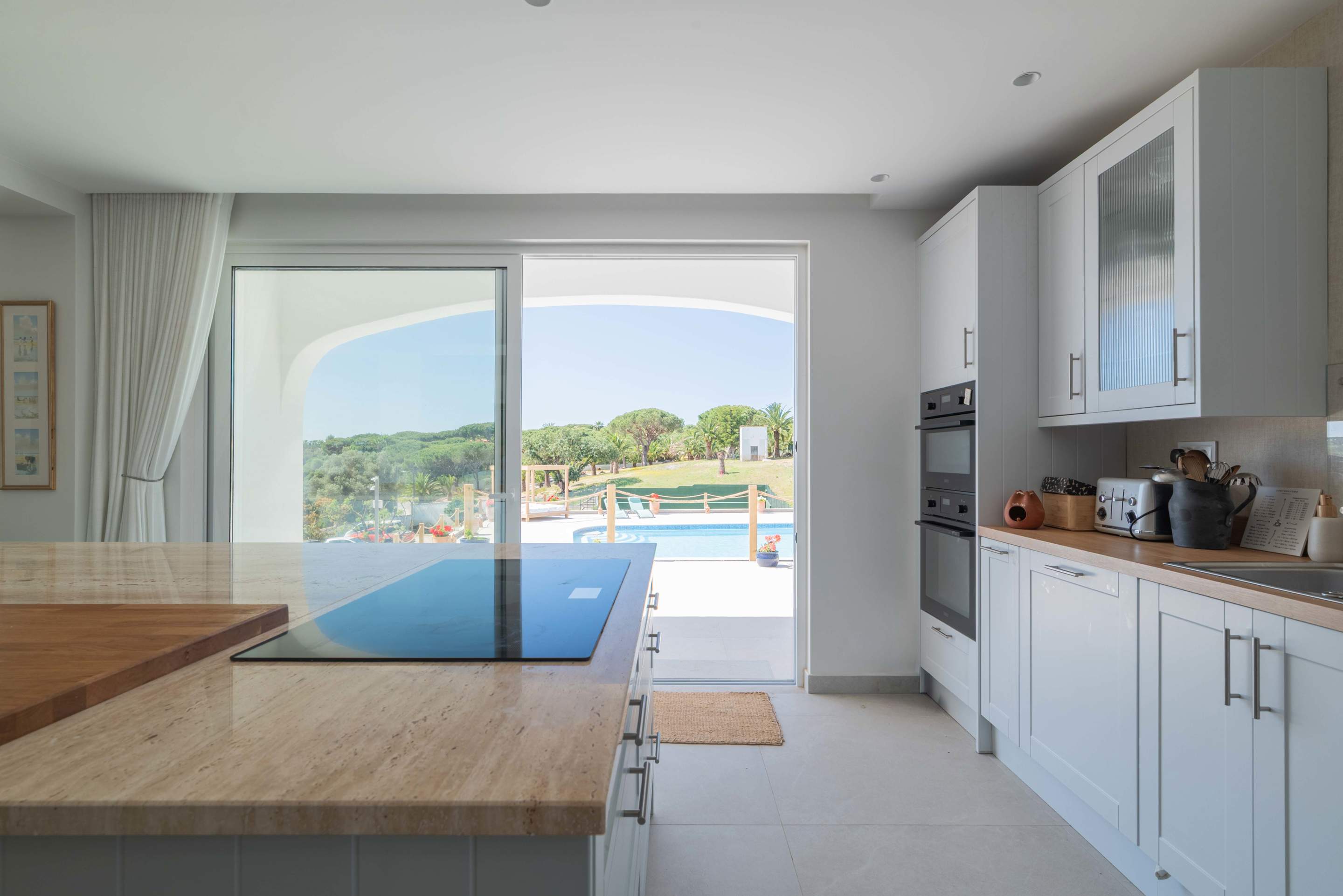 Villa Gaivota, 4 bedroom villa in Vilamoura Area, Algarve