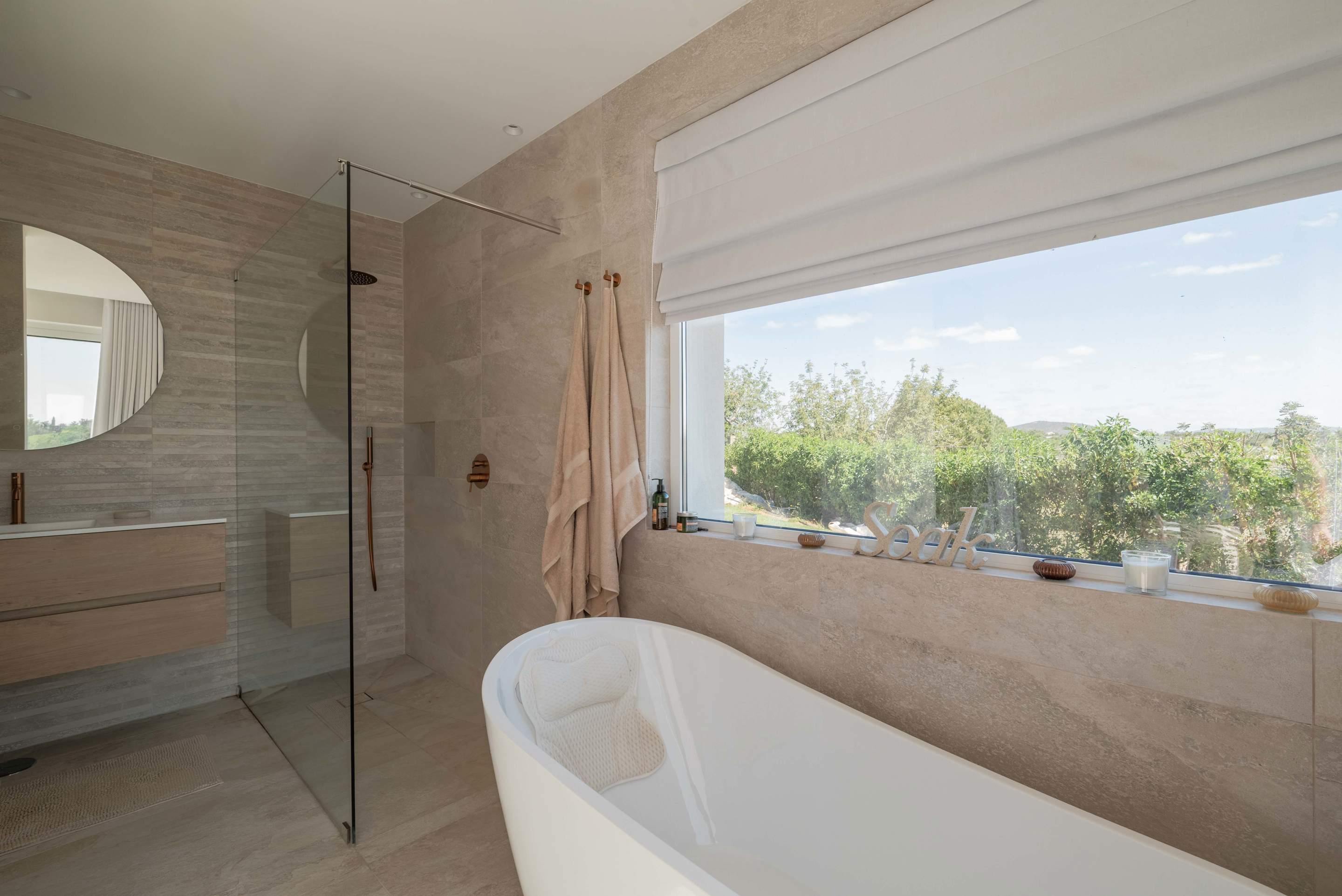 Villa Gaivota, 4 bedroom villa in Vilamoura Area, Algarve