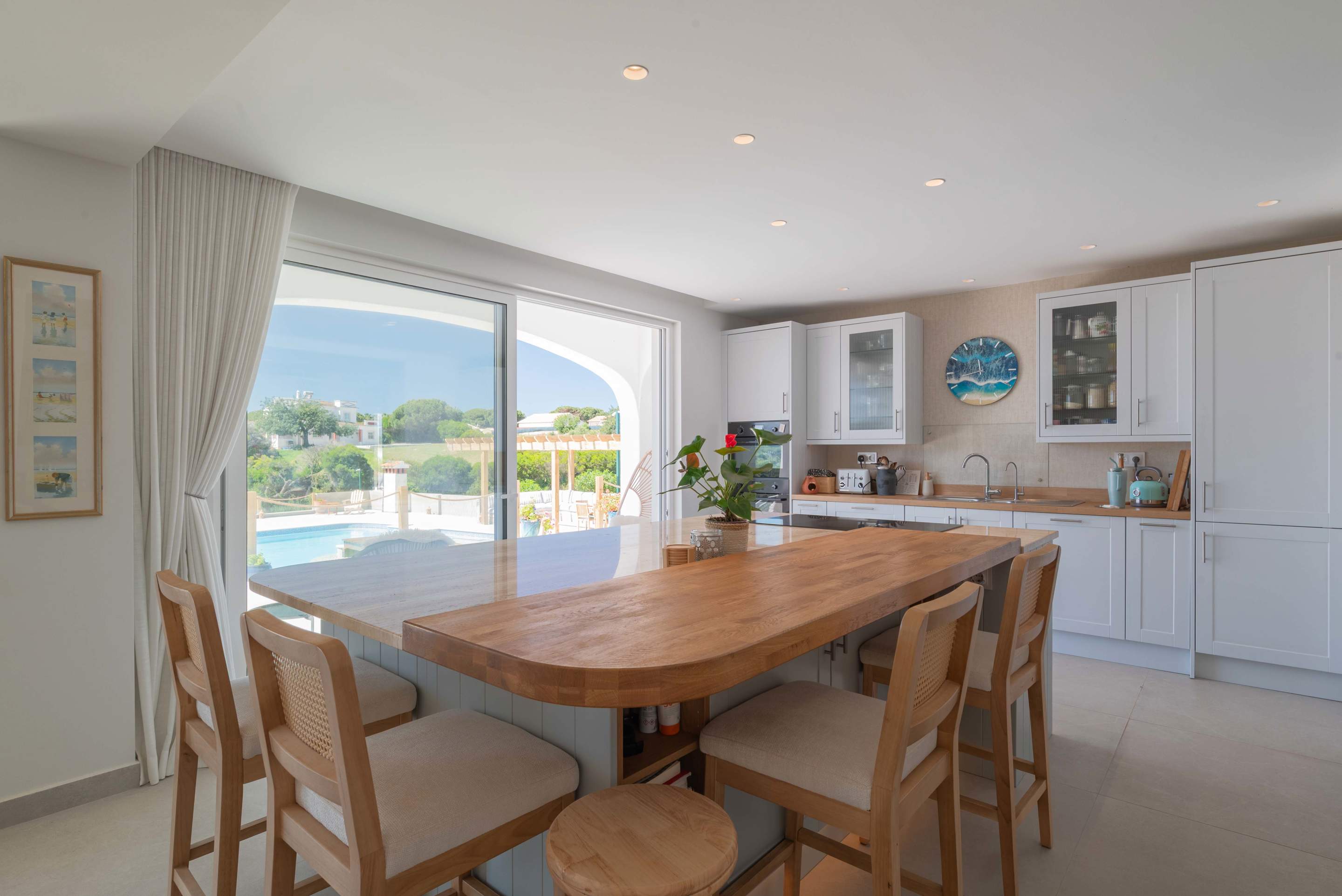 Villa Gaivota, 4 bedroom villa in Vilamoura Area, Algarve
