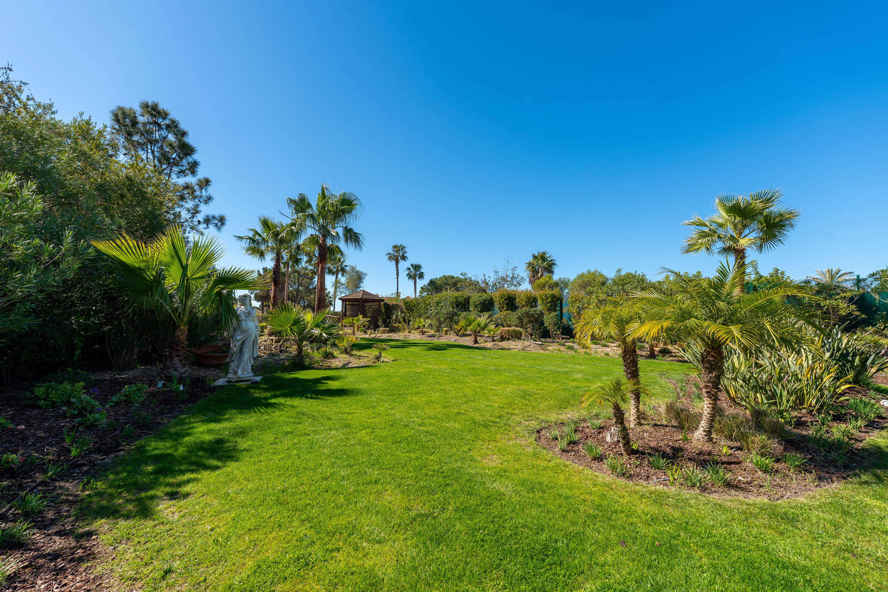 Villa Liz, 6 bedroom villa in Quinta do Lago, Algarve